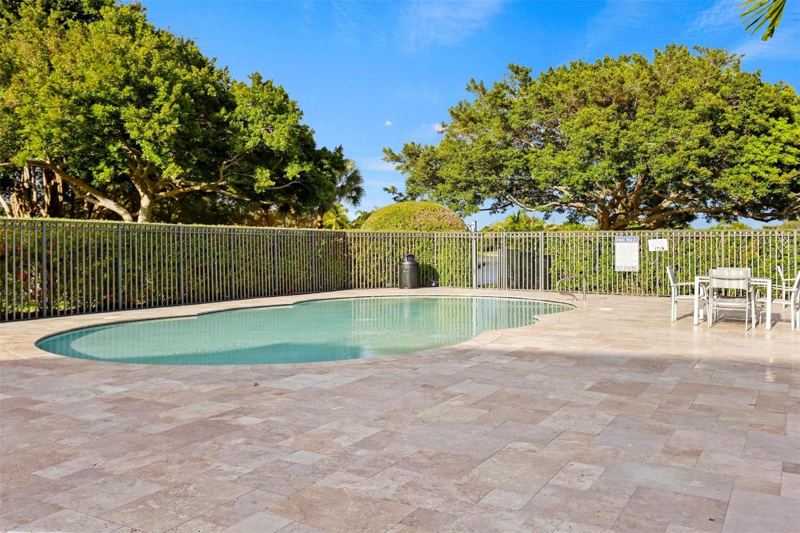 21300 Waycross, Boca Raton FL 33428