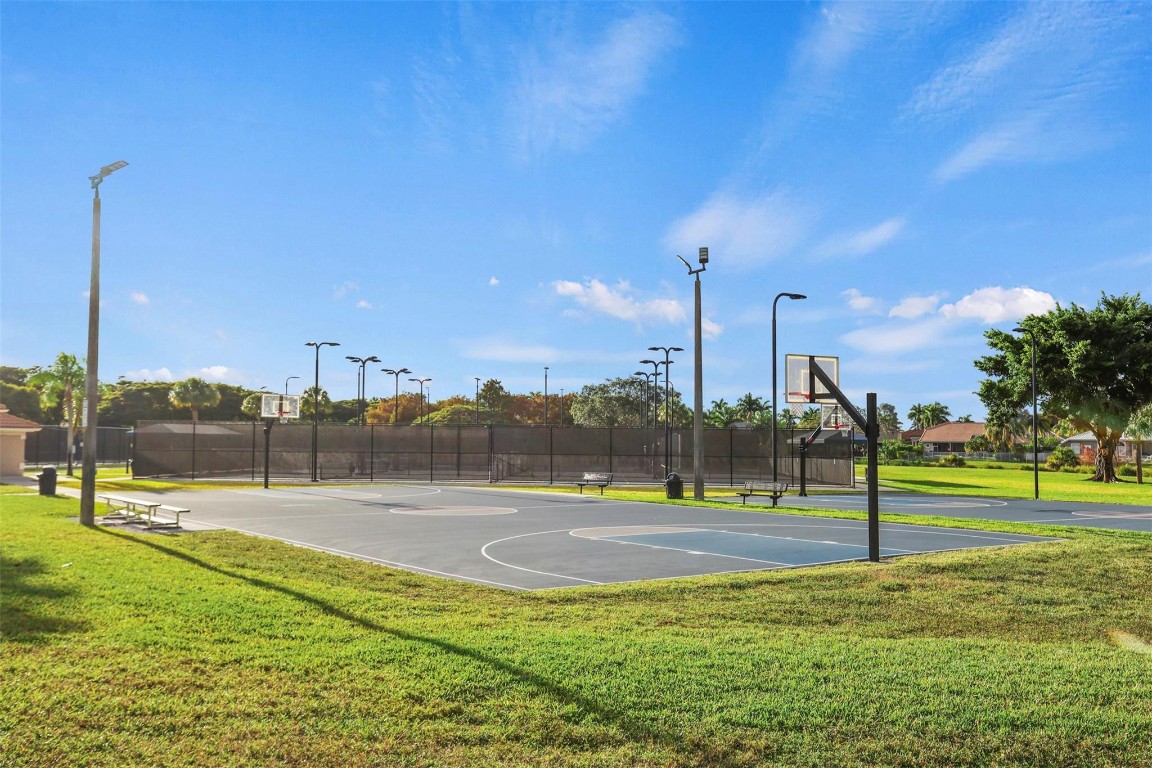 21300 Waycross, Boca Raton FL 33428