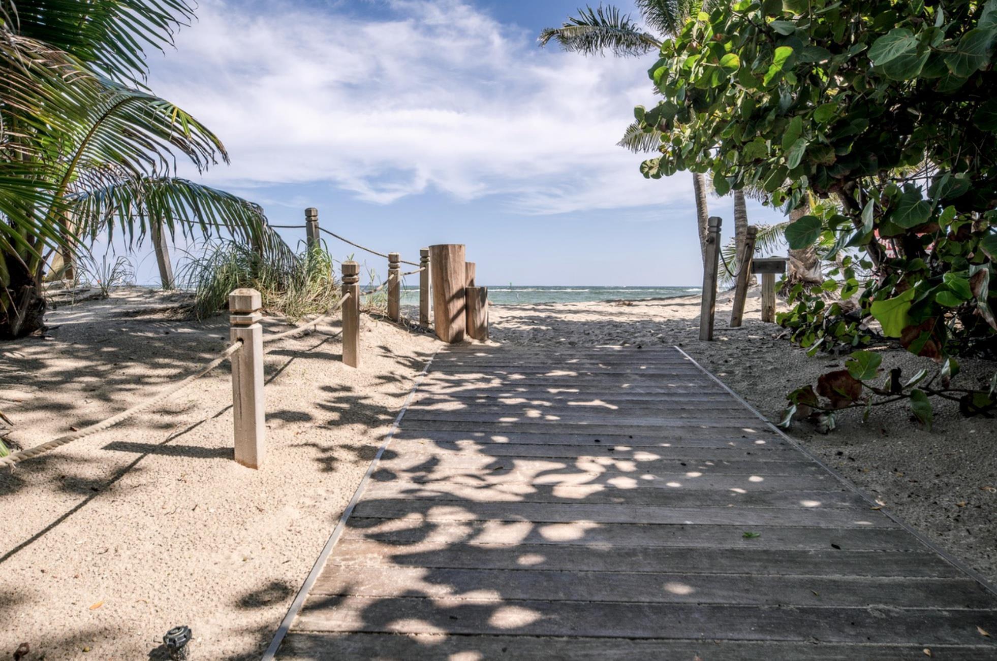3205 Leigh, Pompano Beach FL 33062