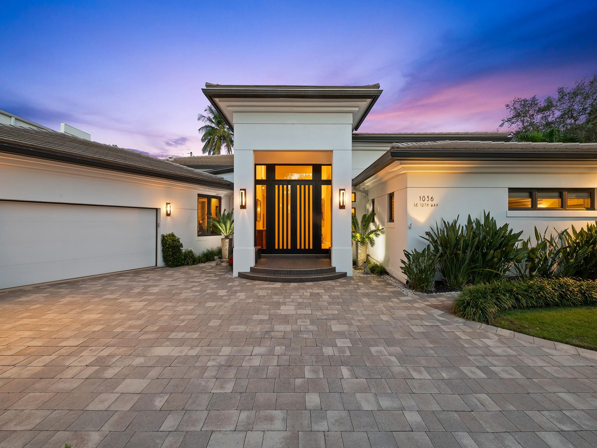 1036 SE 12th, Fort Lauderdale FL 33316