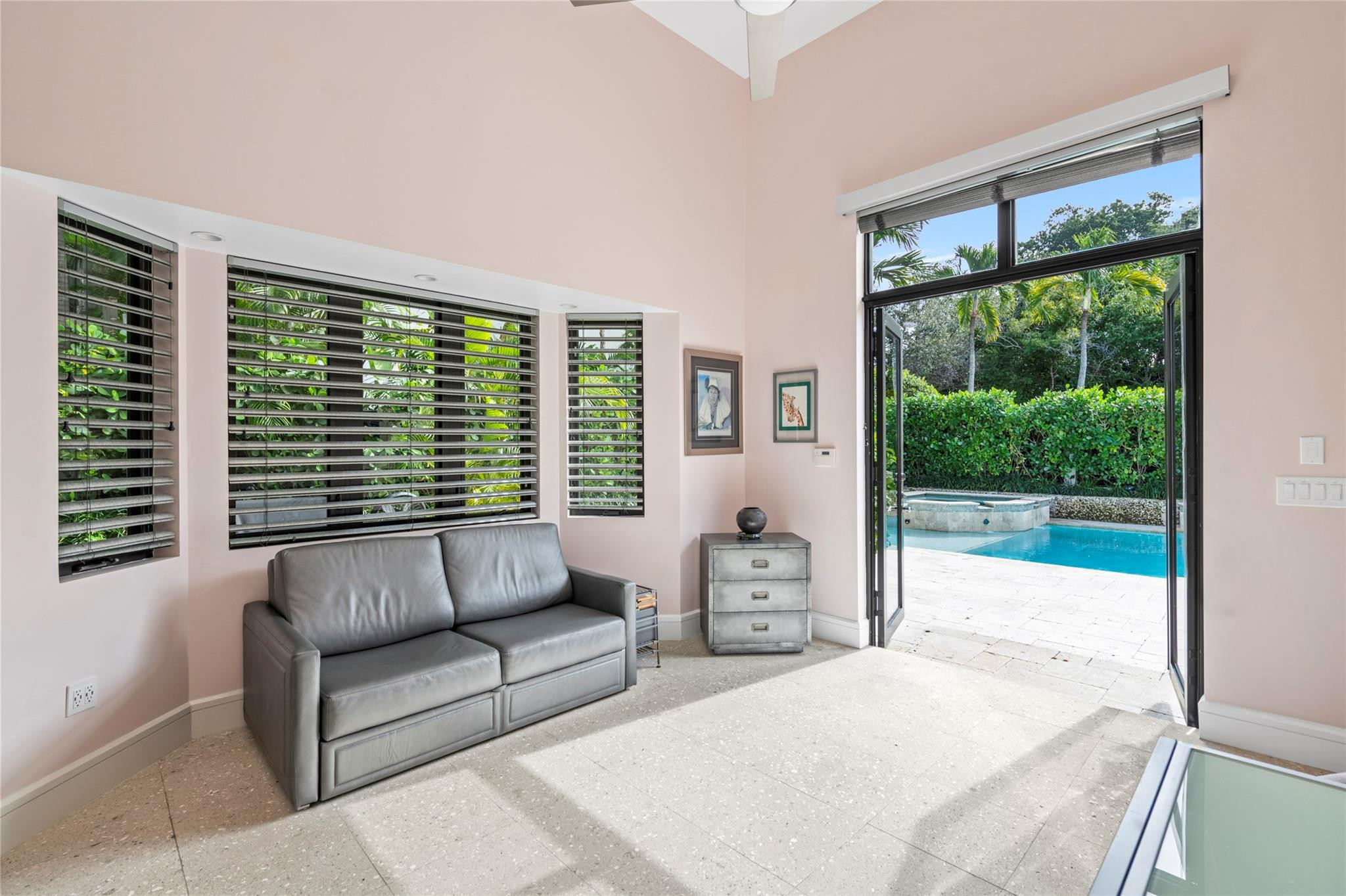 1036 SE 12th, Fort Lauderdale FL 33316