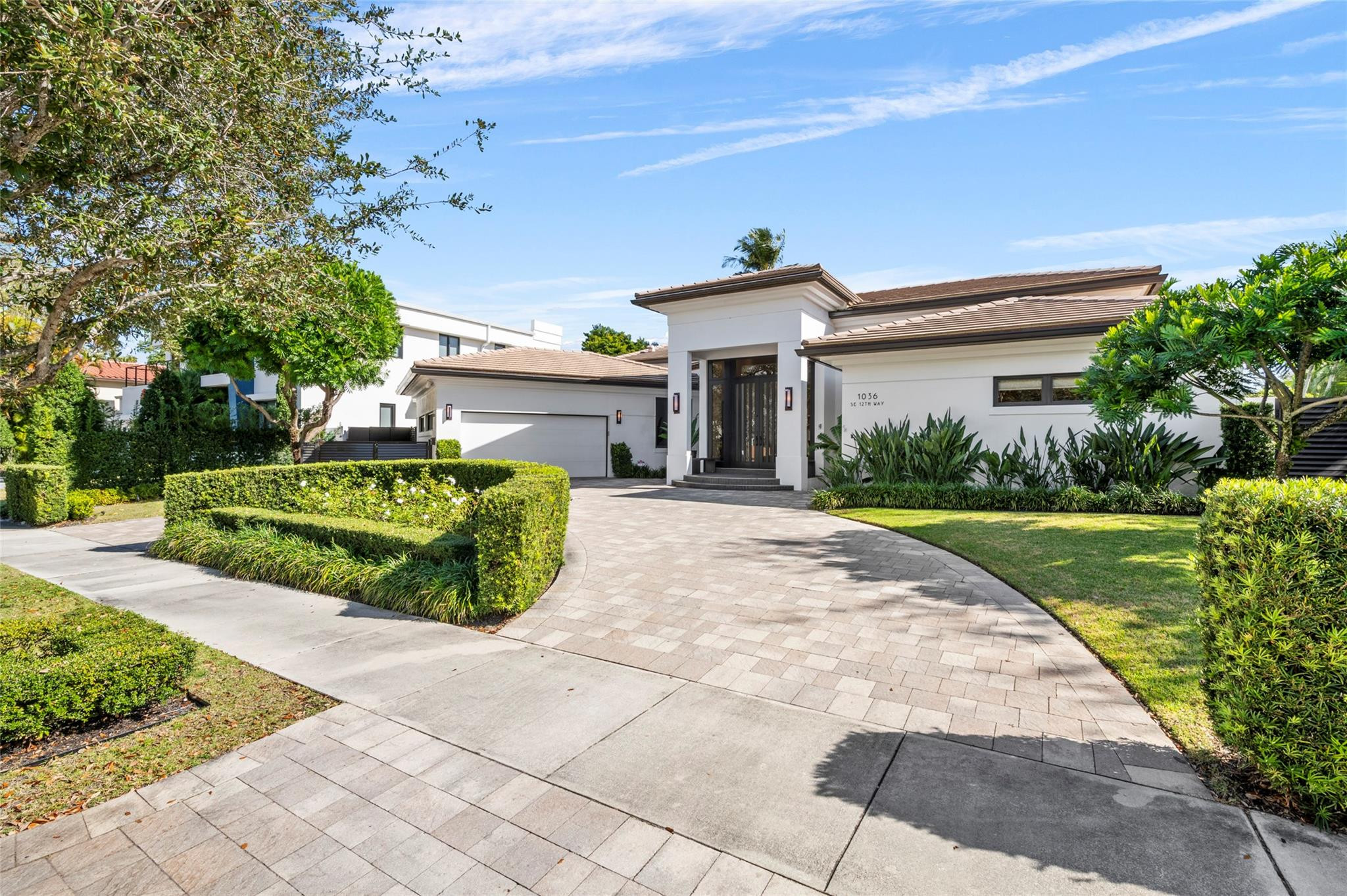 1036 SE 12th, Fort Lauderdale FL 33316