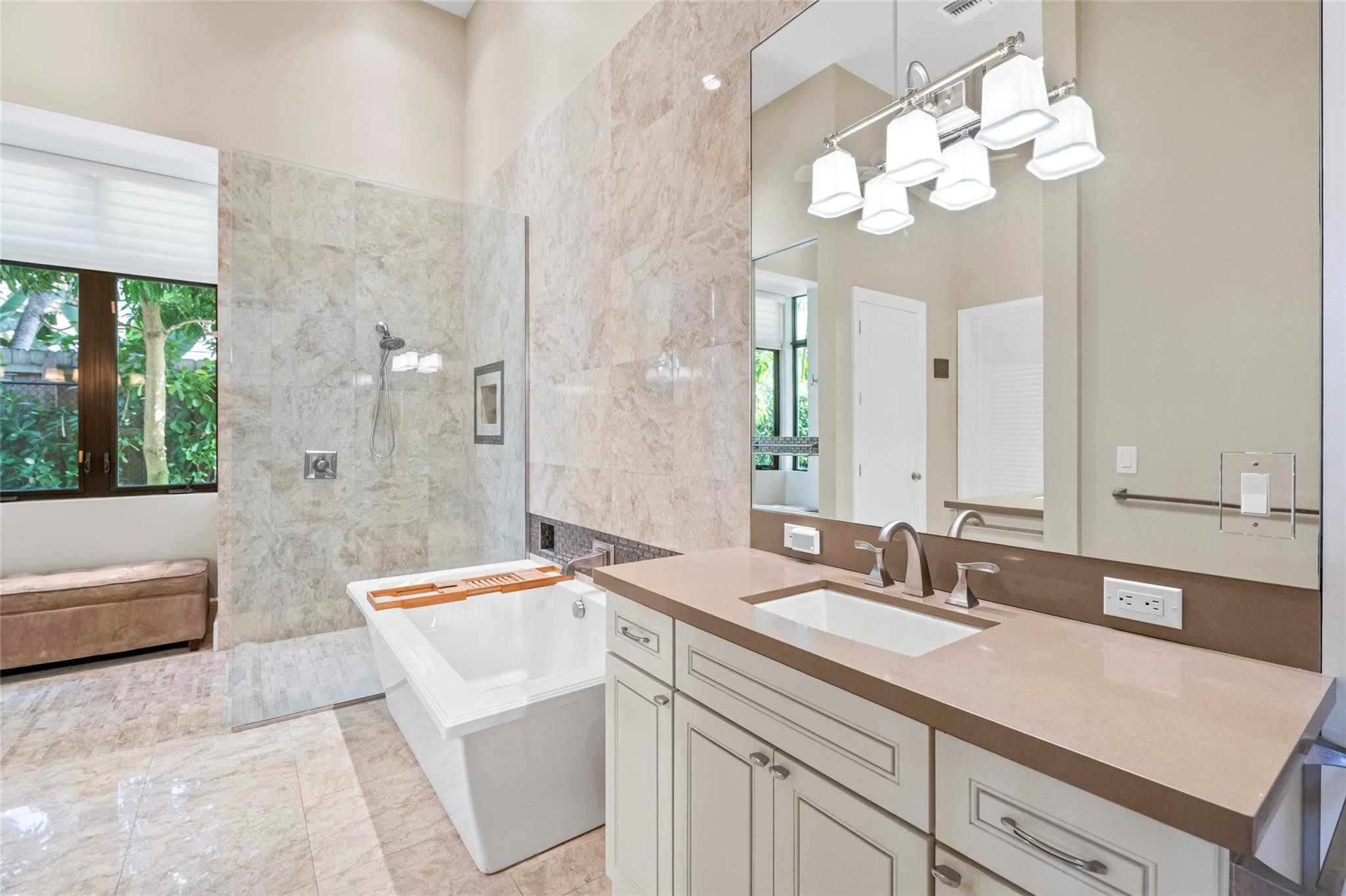 1036 SE 12th, Fort Lauderdale FL 33316