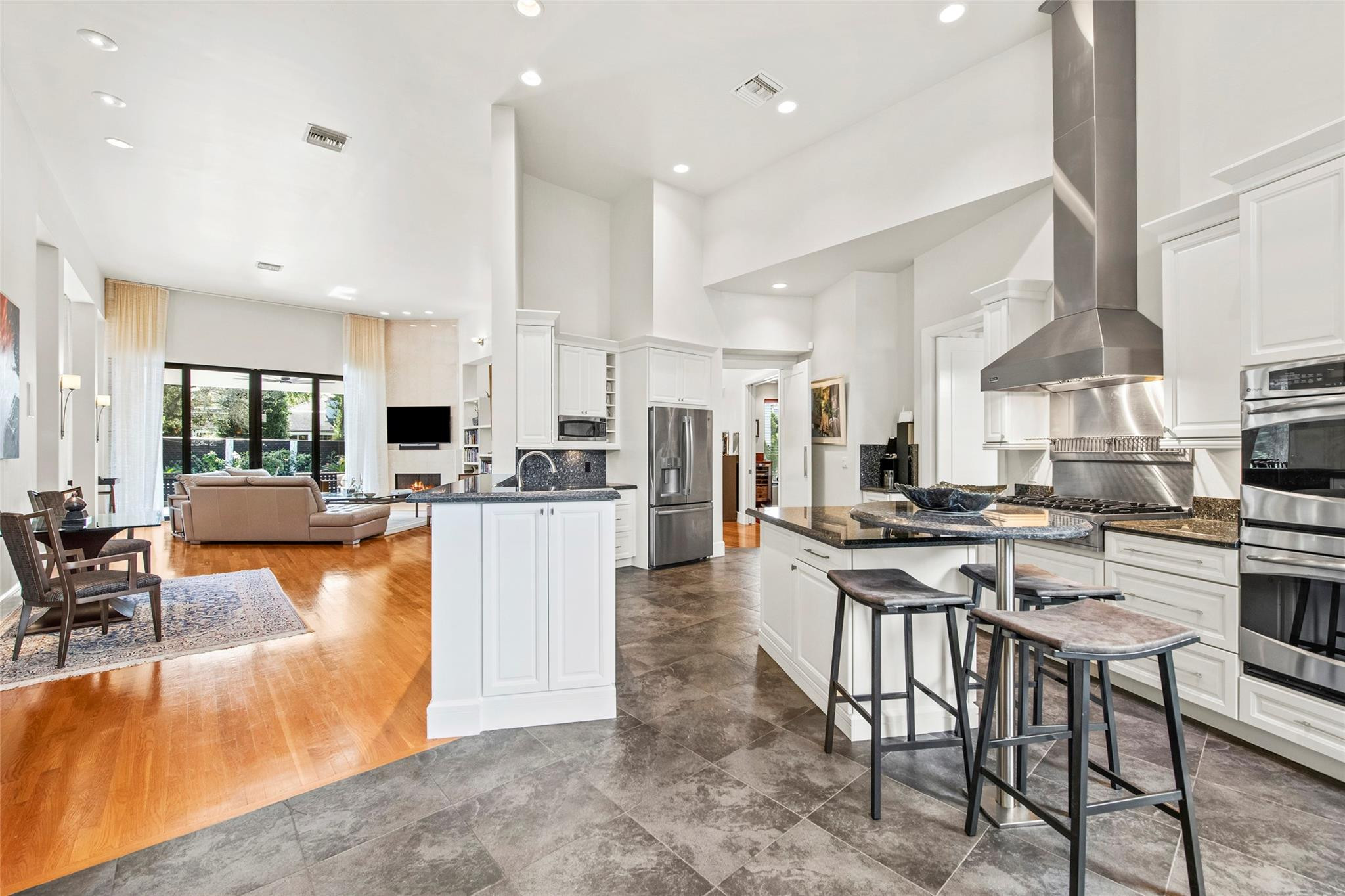 1036 SE 12th, Fort Lauderdale FL 33316