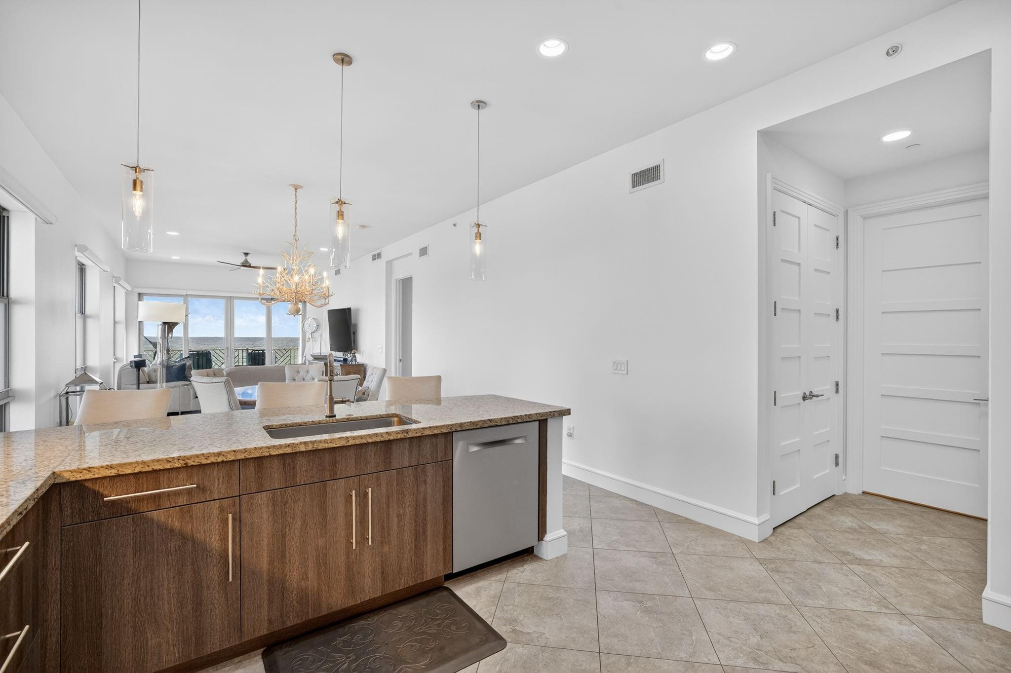 4510 El Mar #PH-405, Lauderdale By The Sea FL 33308