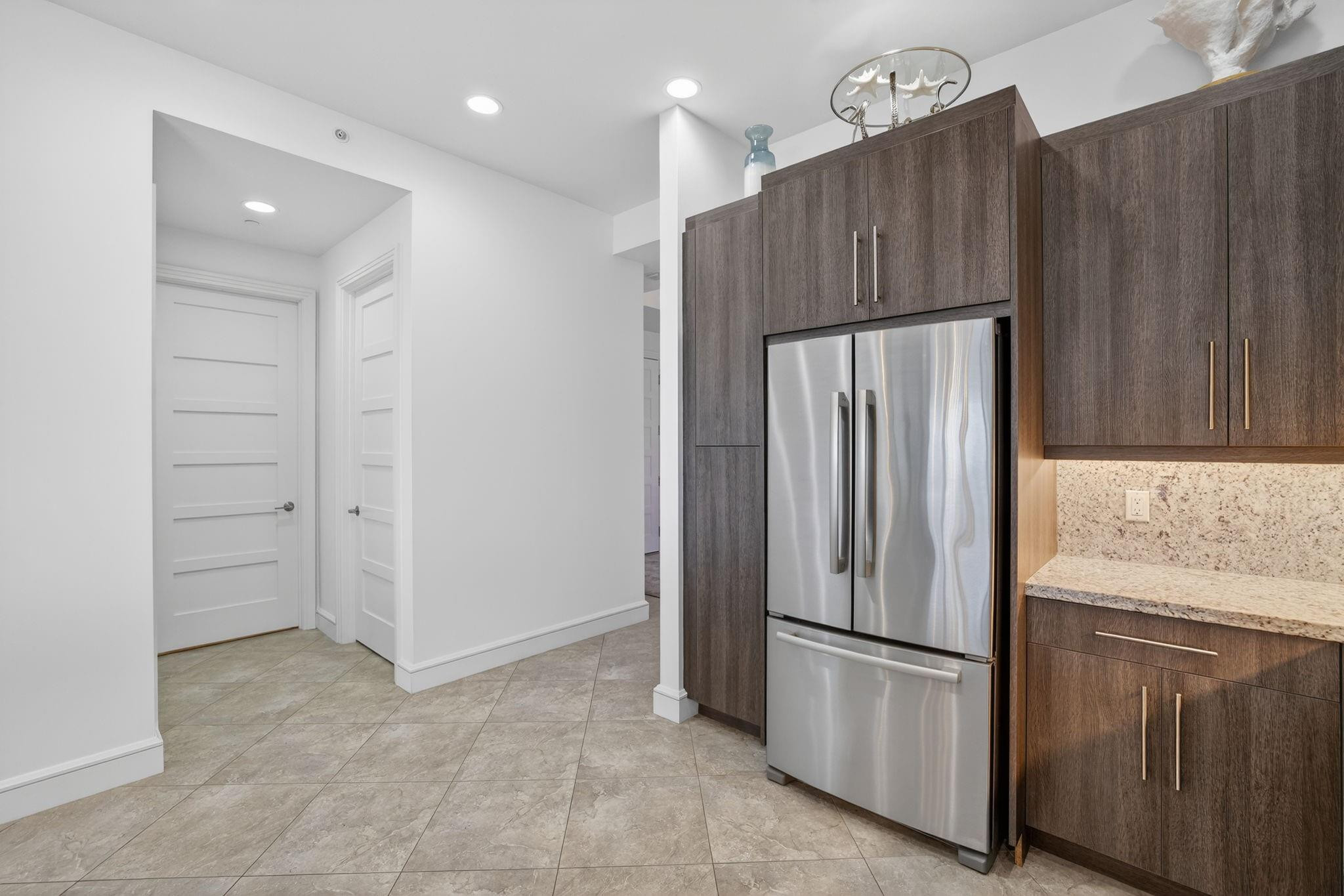 4510 El Mar #PH-405, Lauderdale By The Sea FL 33308