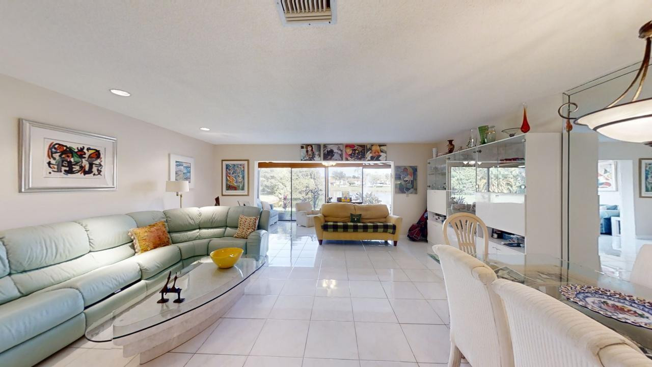 8460 Casa Del Lago #E, Boca Raton FL 33433