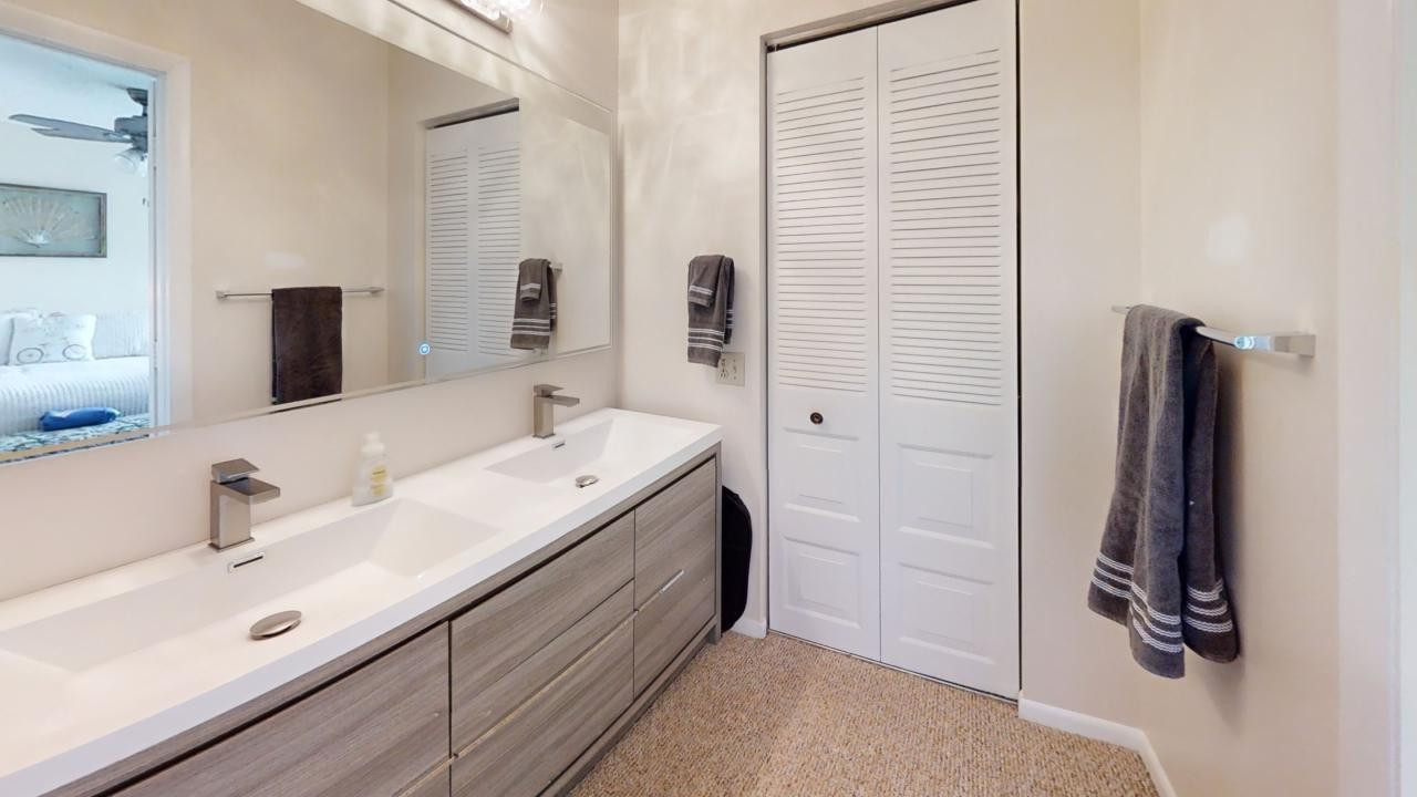 8460 Casa Del Lago #E, Boca Raton FL 33433