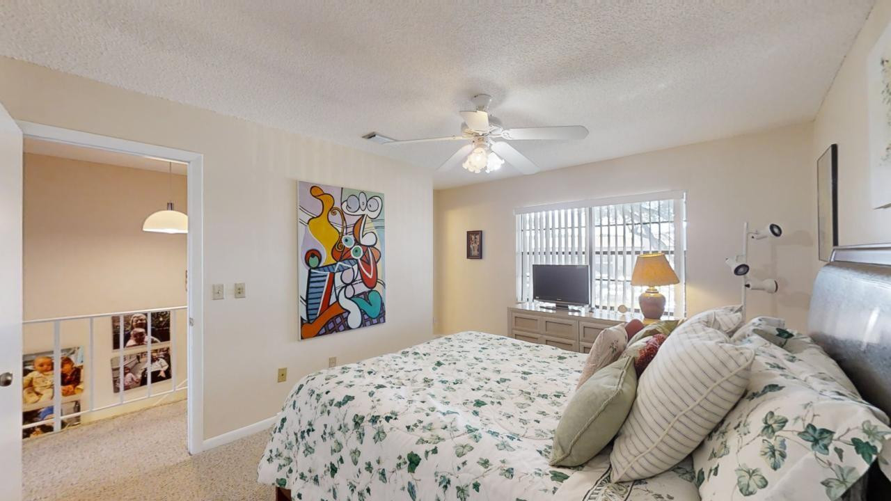 8460 Casa Del Lago #E, Boca Raton FL 33433