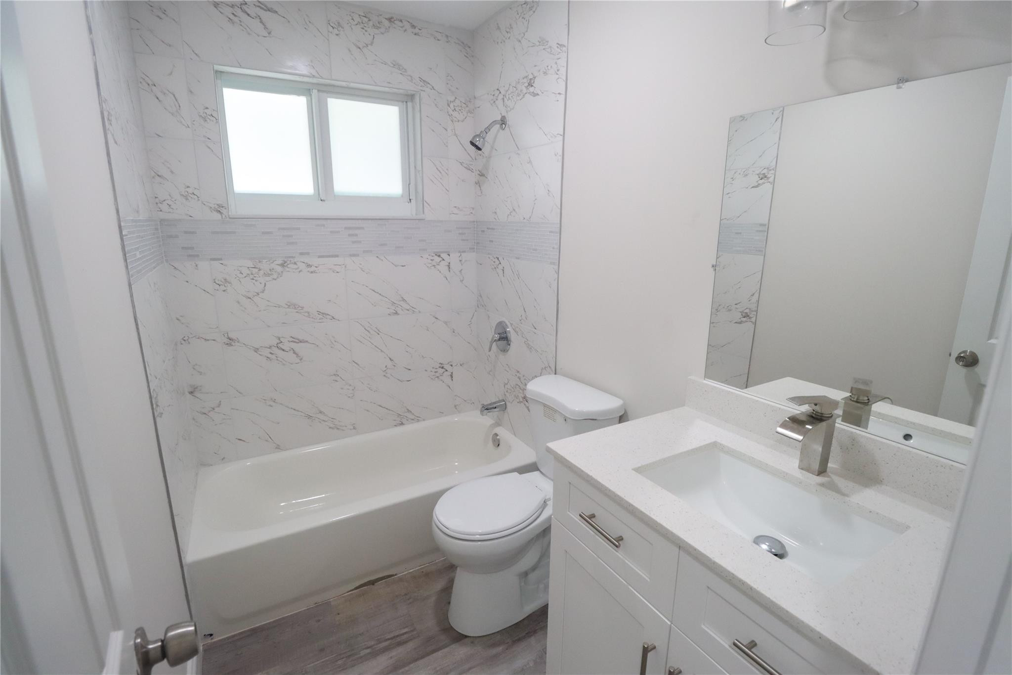 6861 SW 18, North Lauderdale FL 33068