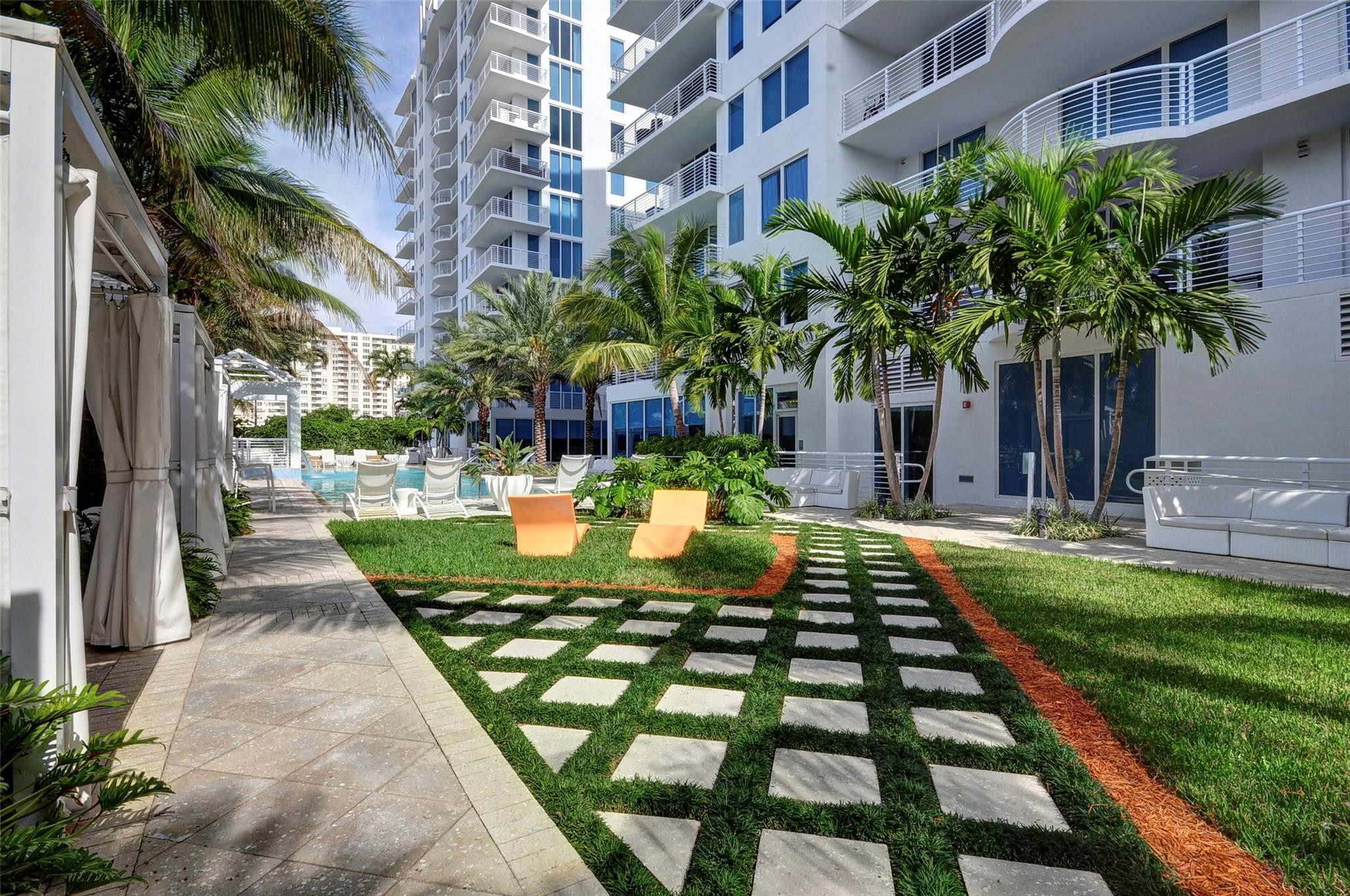 2831 N Ocean #801N, Fort Lauderdale FL 33308
