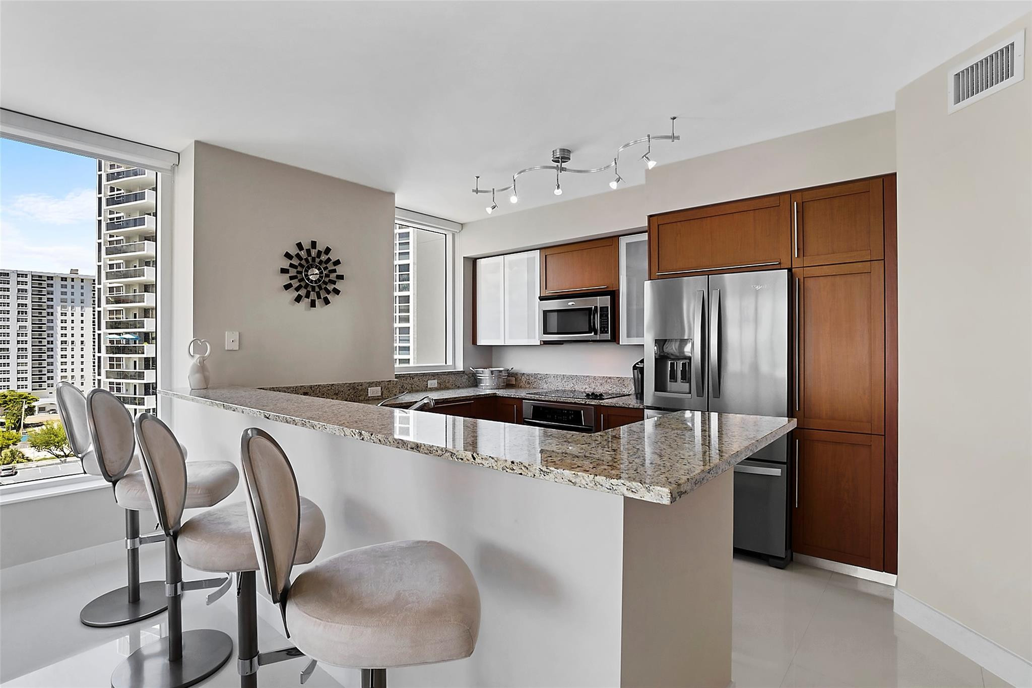 2831 N Ocean #801N, Fort Lauderdale FL 33308