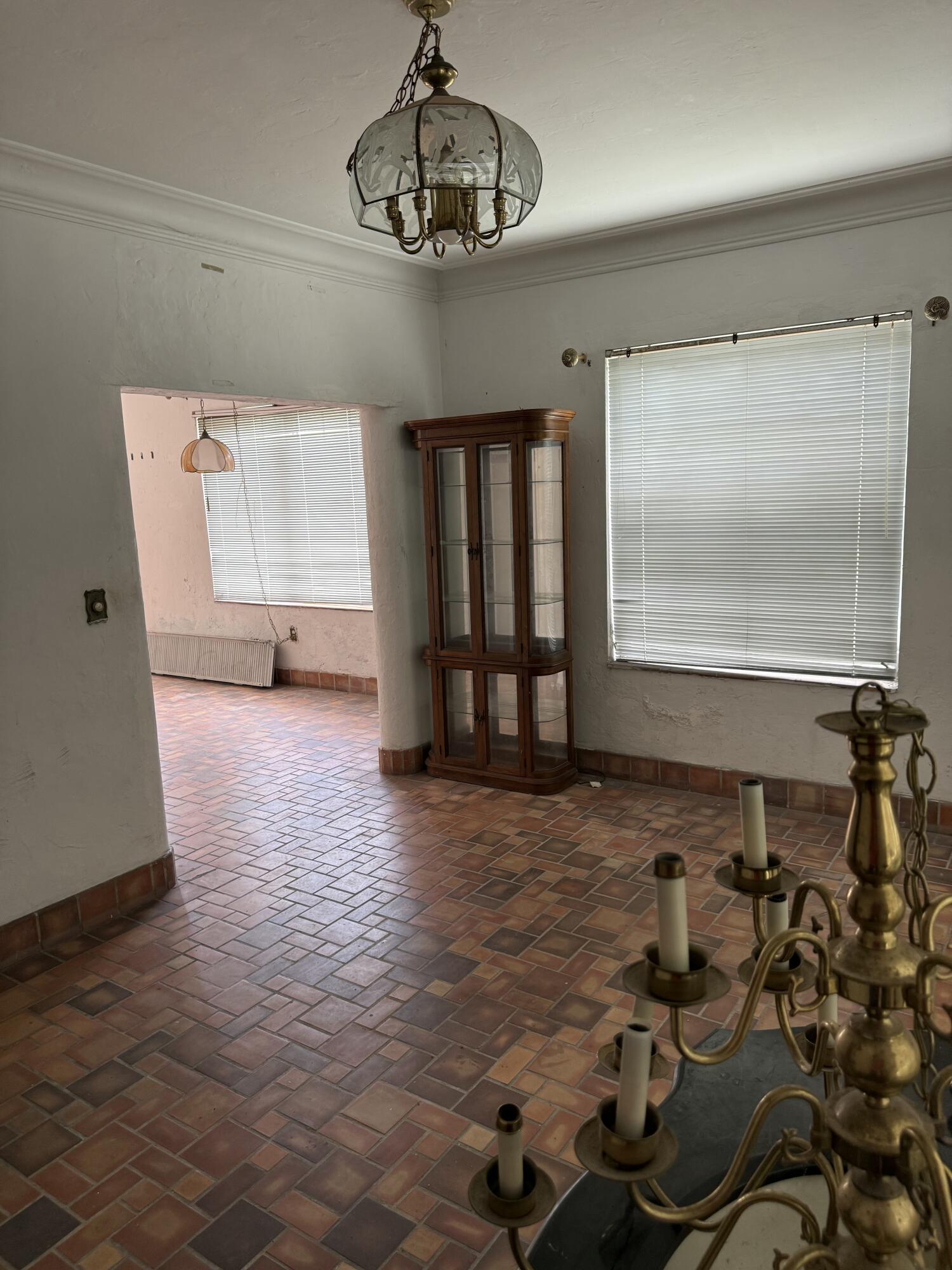 2828 SW 7th, Miami FL 33129