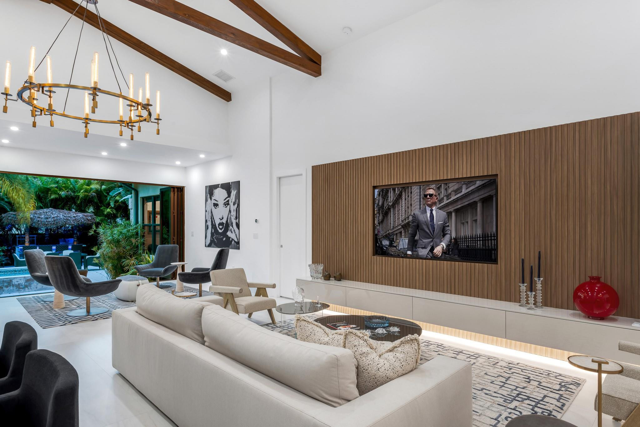 539 NE 10th, Fort Lauderdale FL 33301