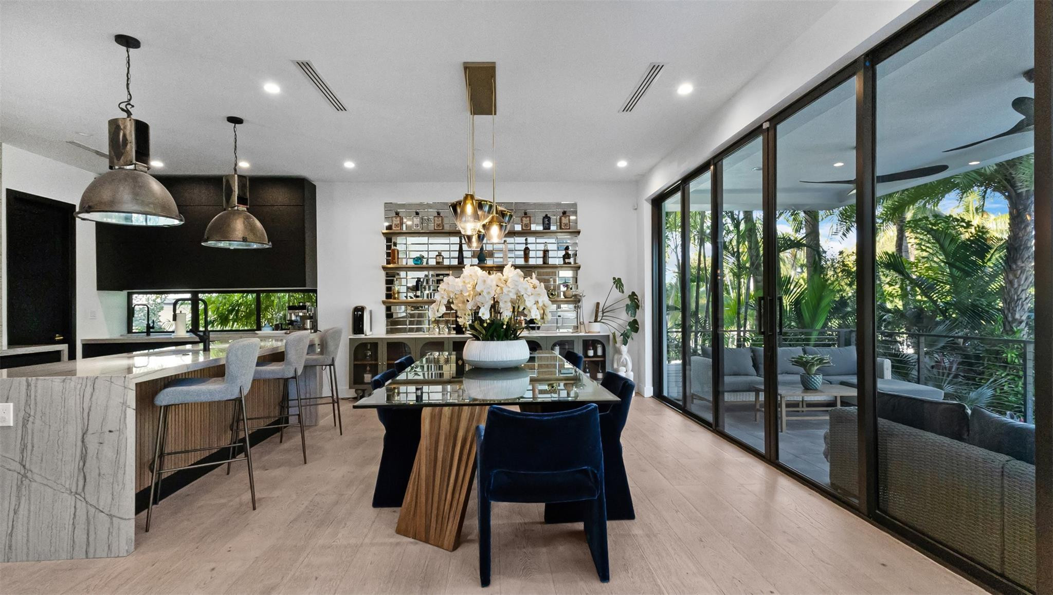 823 Ponce De Leon, Fort Lauderdale FL 33316