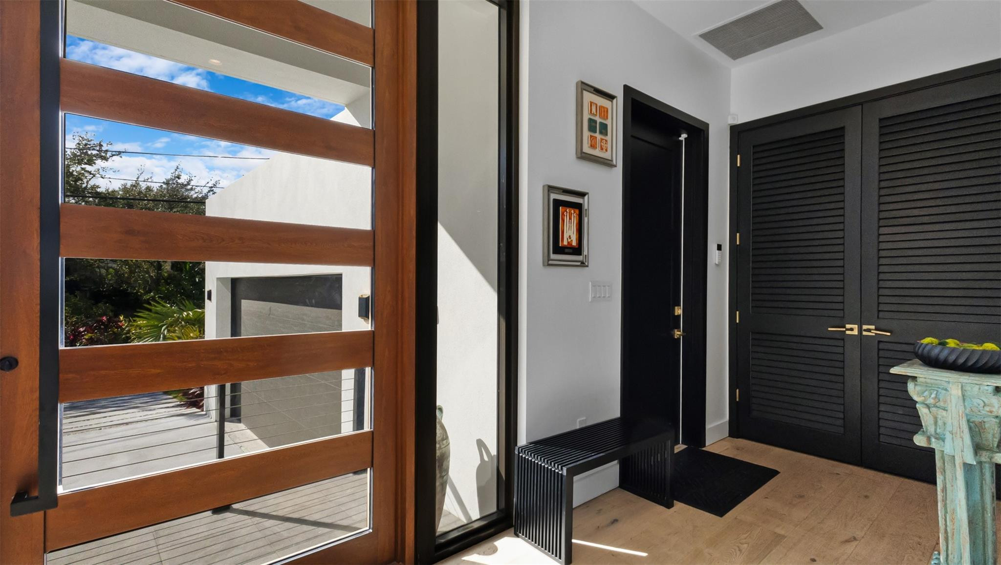 823 Ponce De Leon, Fort Lauderdale FL 33316