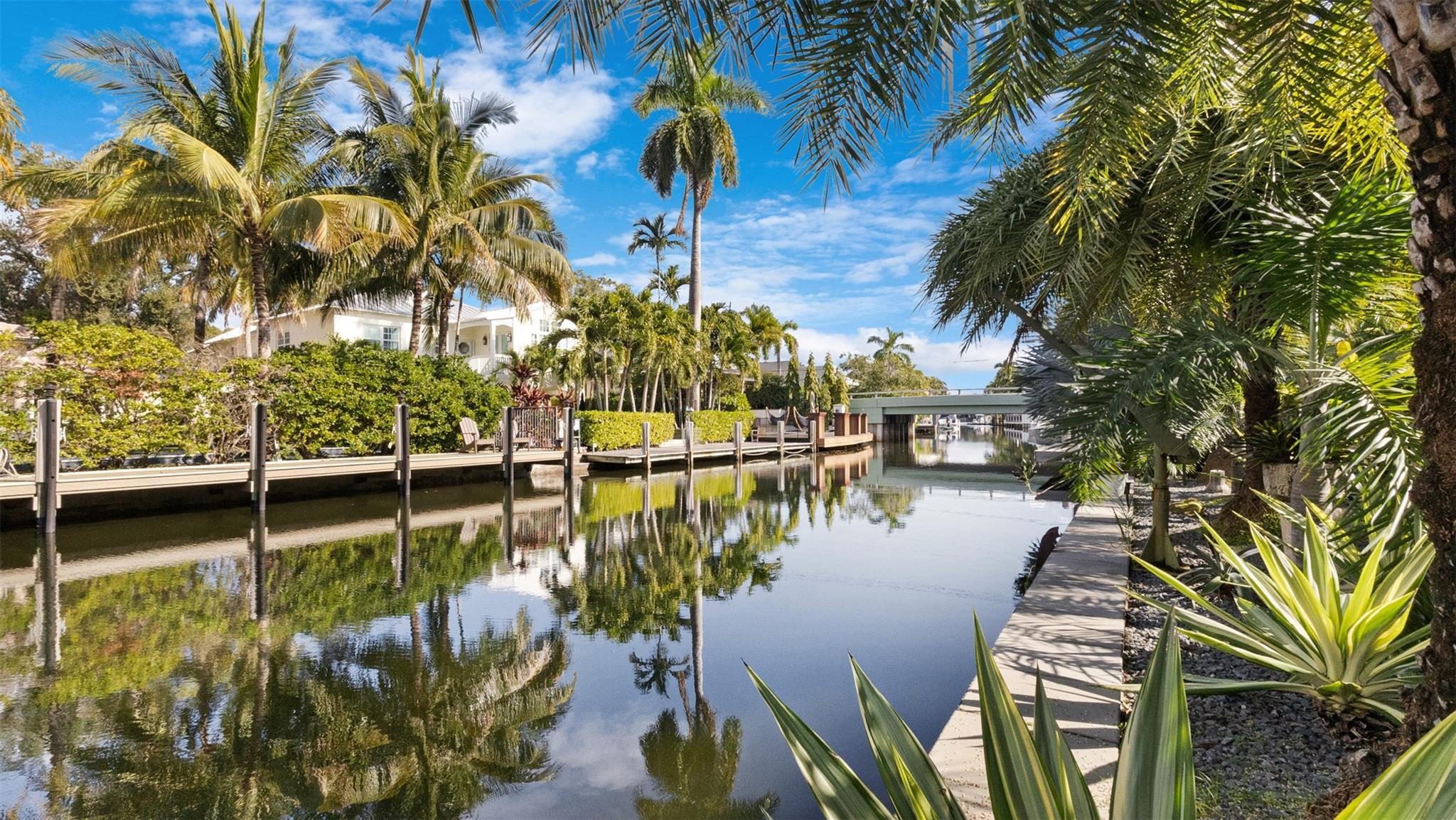 823 Ponce De Leon, Fort Lauderdale FL 33316