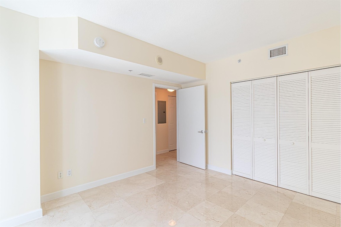 335 S Biscayne #2400, Miami FL 33131