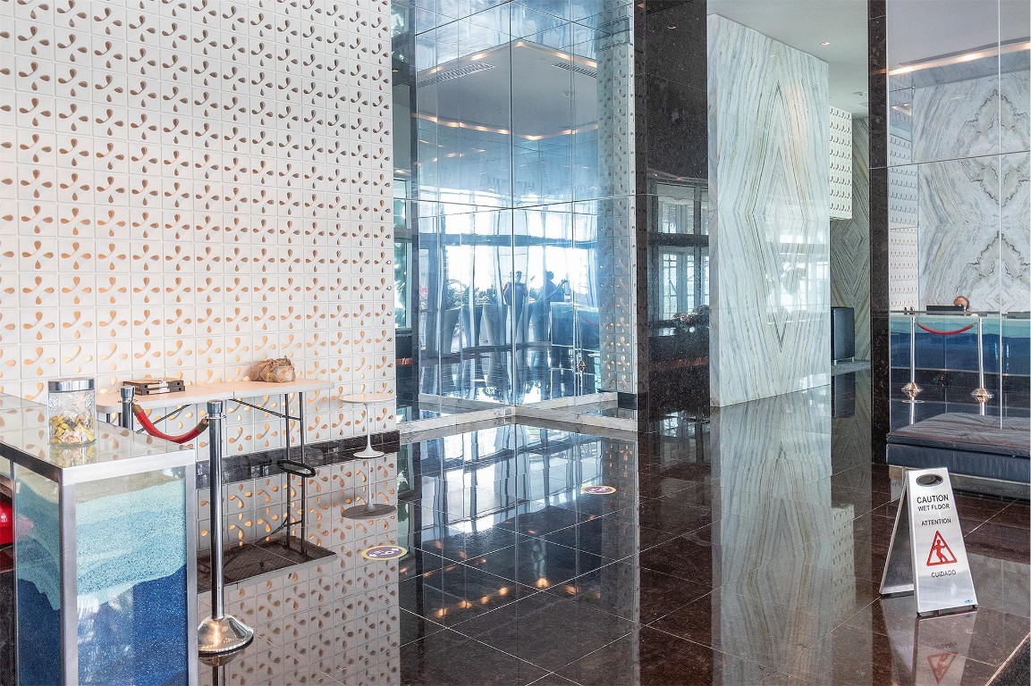 335 S Biscayne #2400, Miami FL 33131