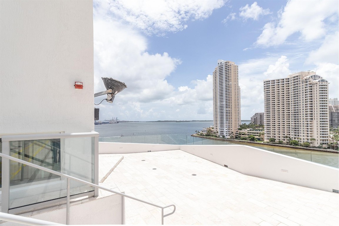 335 S Biscayne #2400, Miami FL 33131