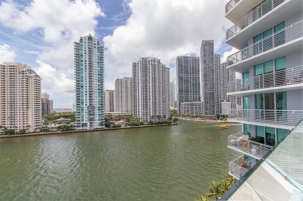 335 S Biscayne #2400, Miami FL 33131