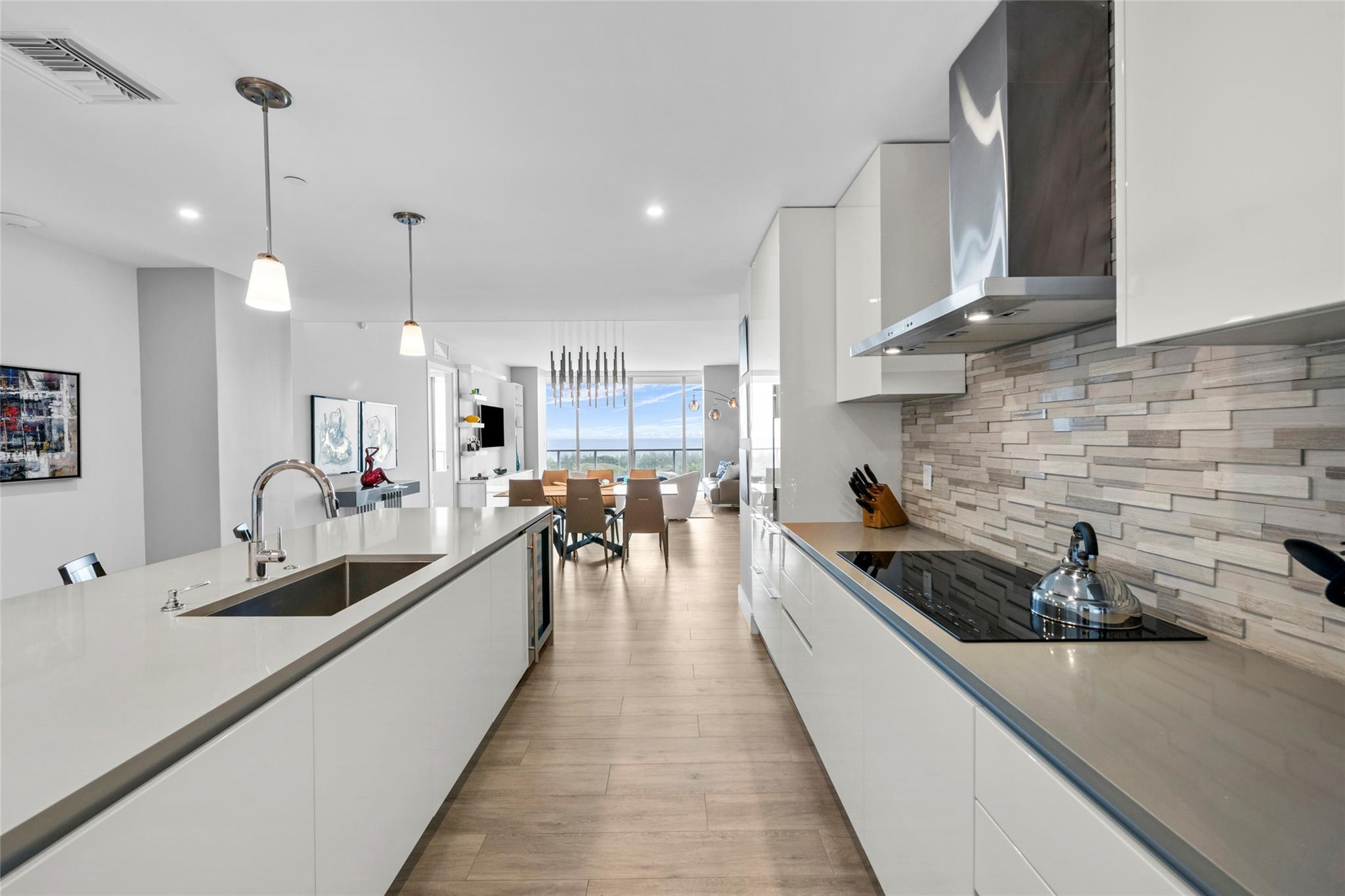 920 Intracoastal #1402, Fort Lauderdale FL 33304