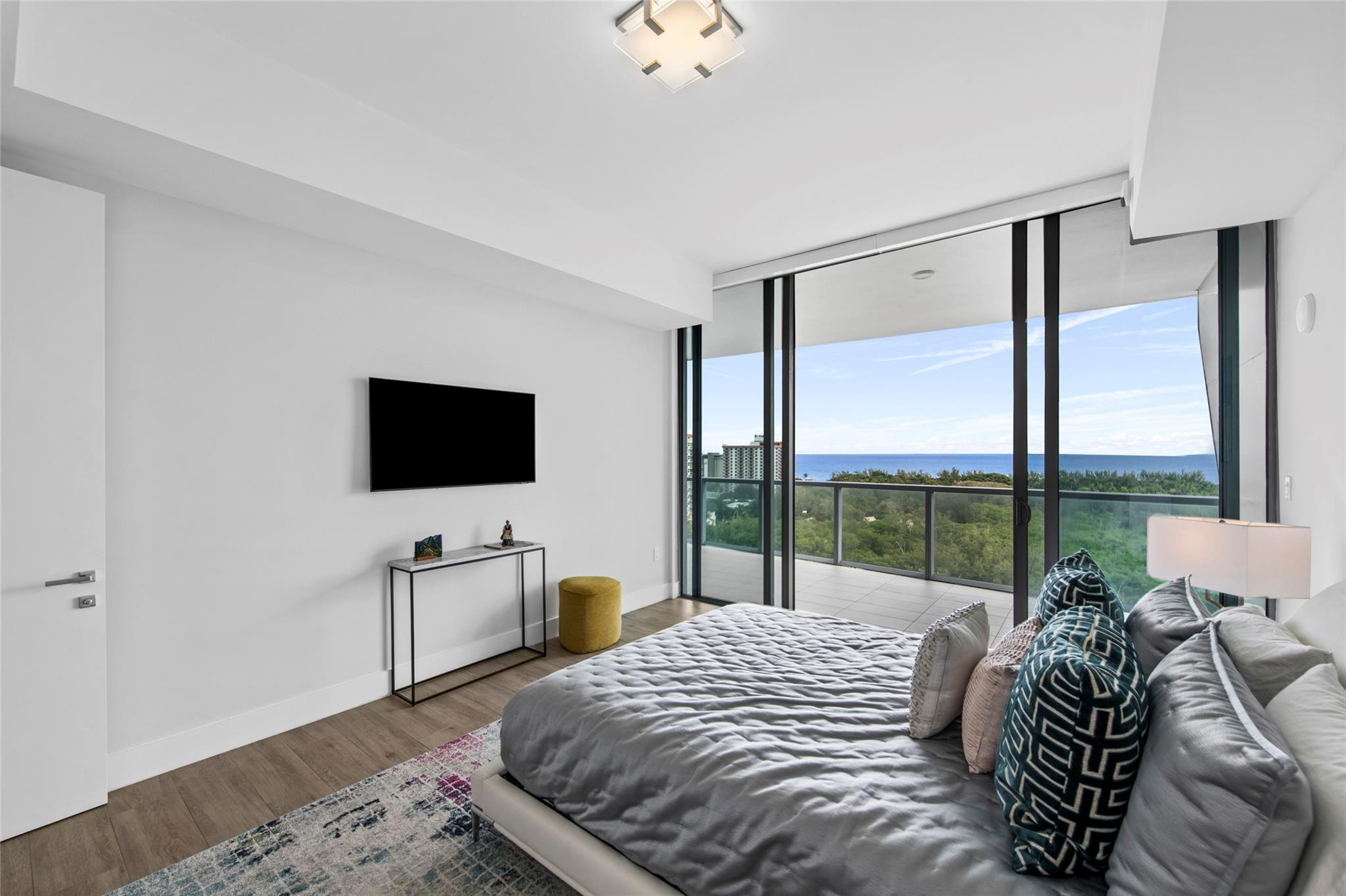 920 Intracoastal #1402, Fort Lauderdale FL 33304