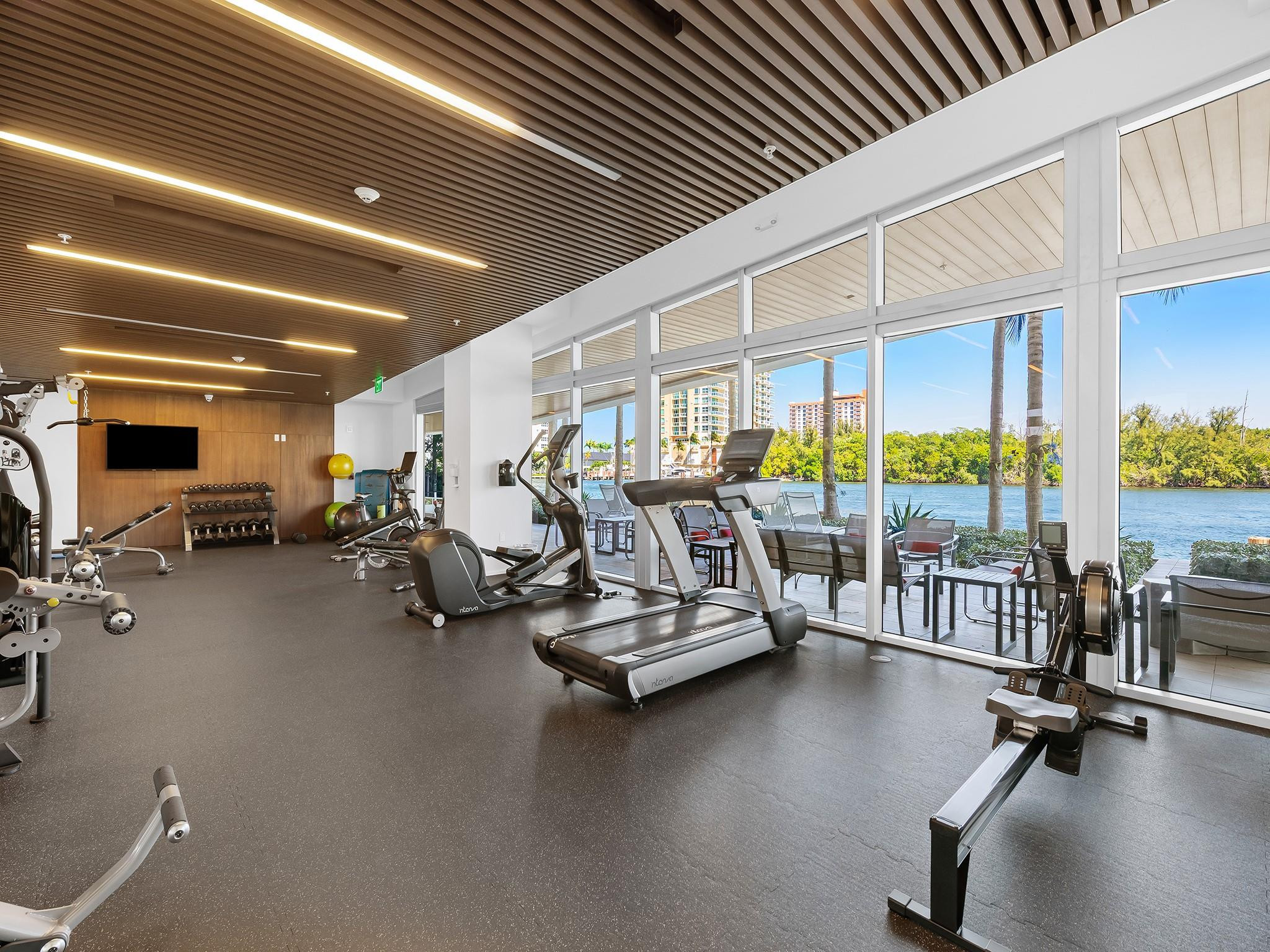 920 Intracoastal #1402, Fort Lauderdale FL 33304