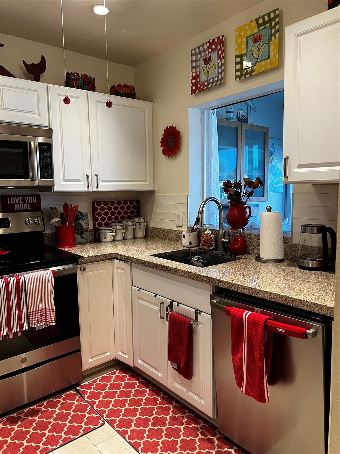 2734 NE 27th #22, Lighthouse Point FL 33064