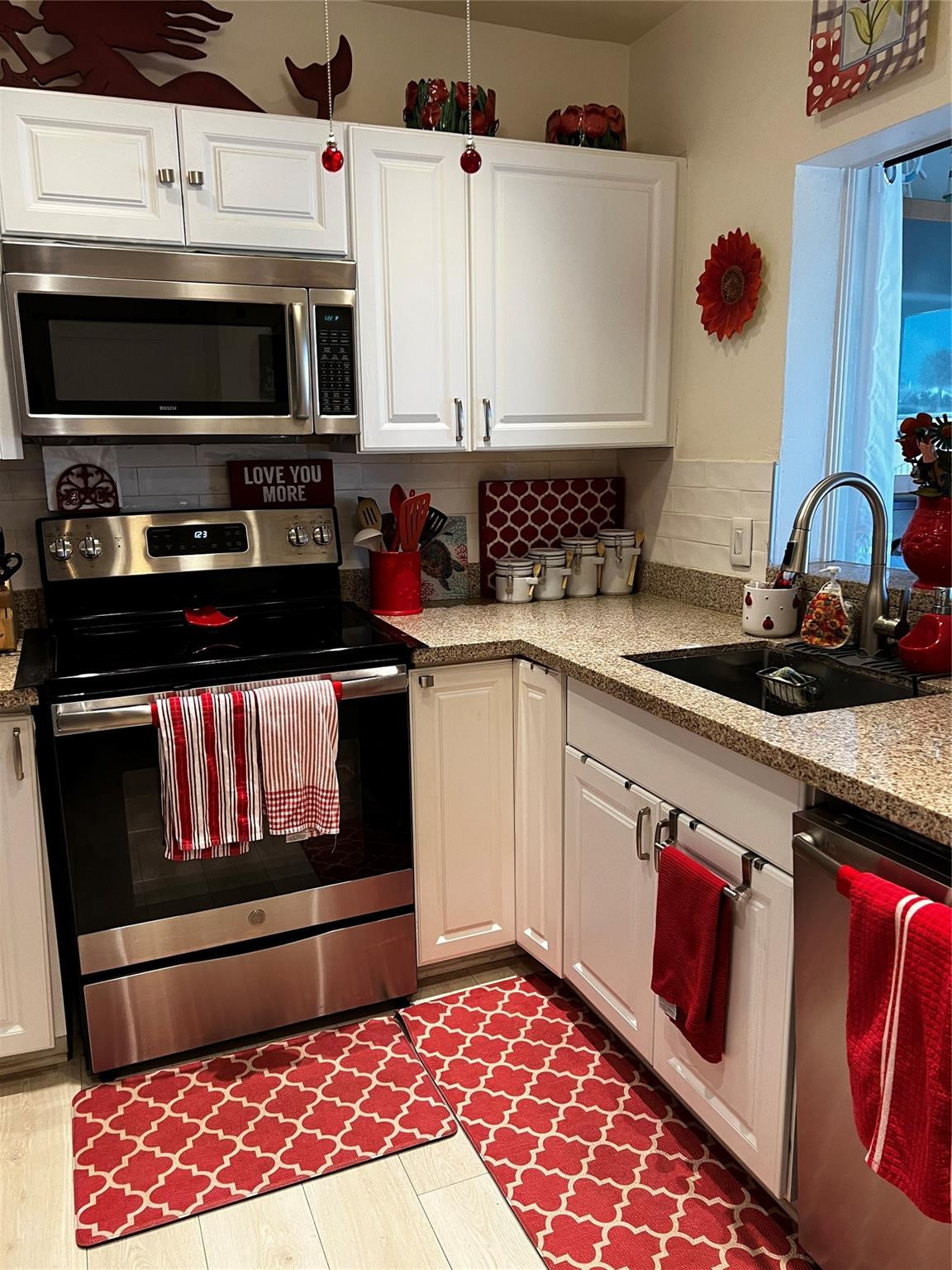 2734 NE 27th #22, Lighthouse Point FL 33064