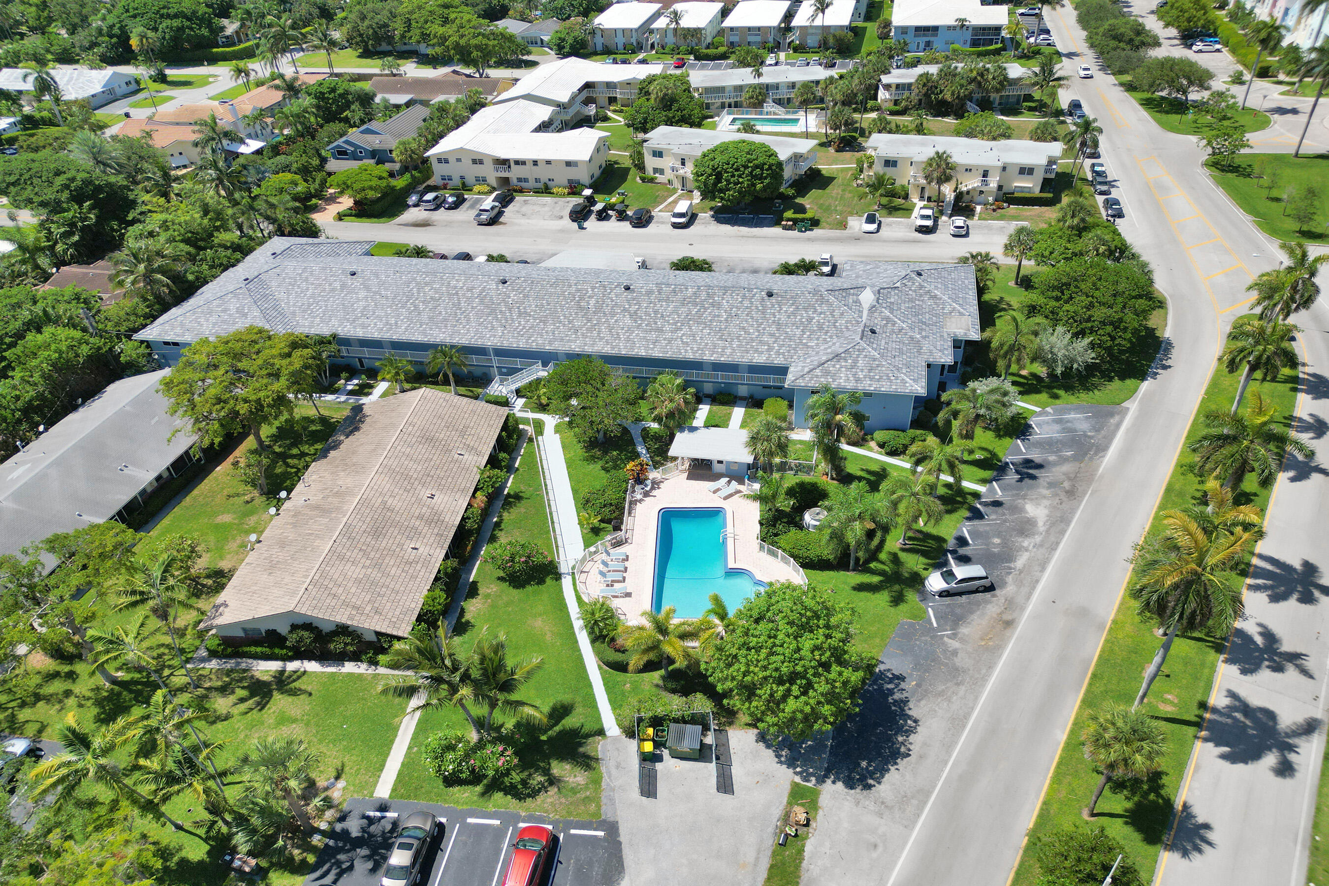2734 NE 27th #22, Lighthouse Point FL 33064