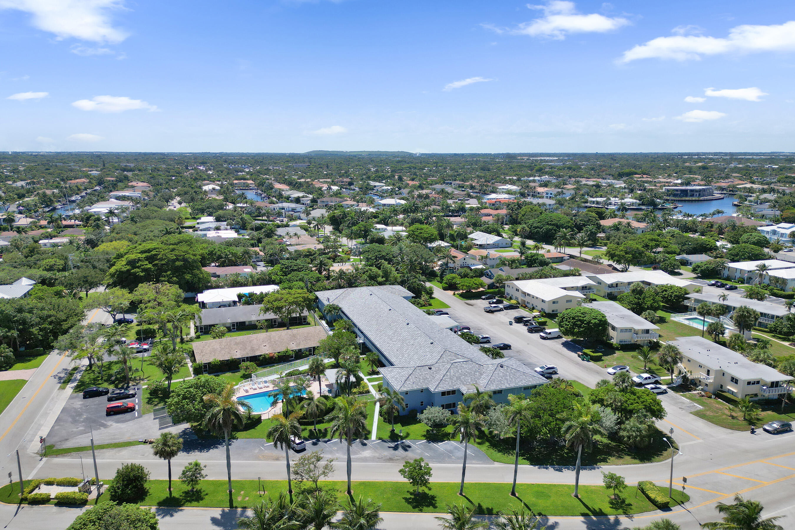 2734 NE 27th #22, Lighthouse Point FL 33064