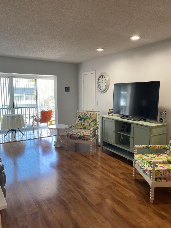 6471 Bay Club #4, Fort Lauderdale FL 33308