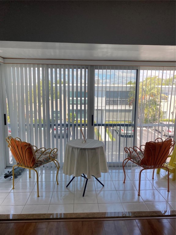 6471 Bay Club #4, Fort Lauderdale FL 33308