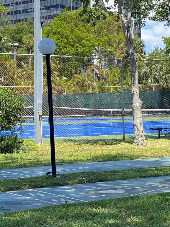 6471 Bay Club #4, Fort Lauderdale FL 33308