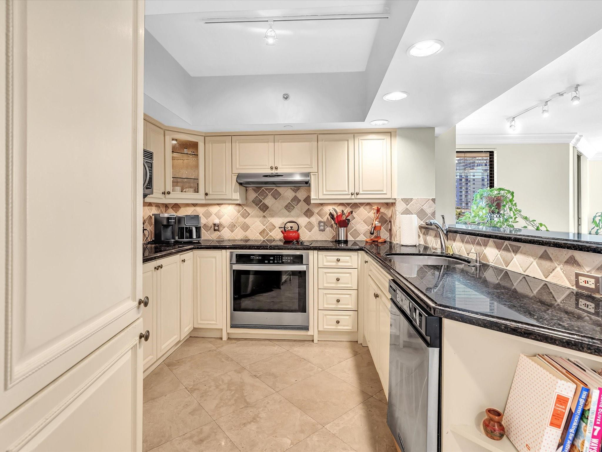 110 N Federal #505, Fort Lauderdale FL 33301