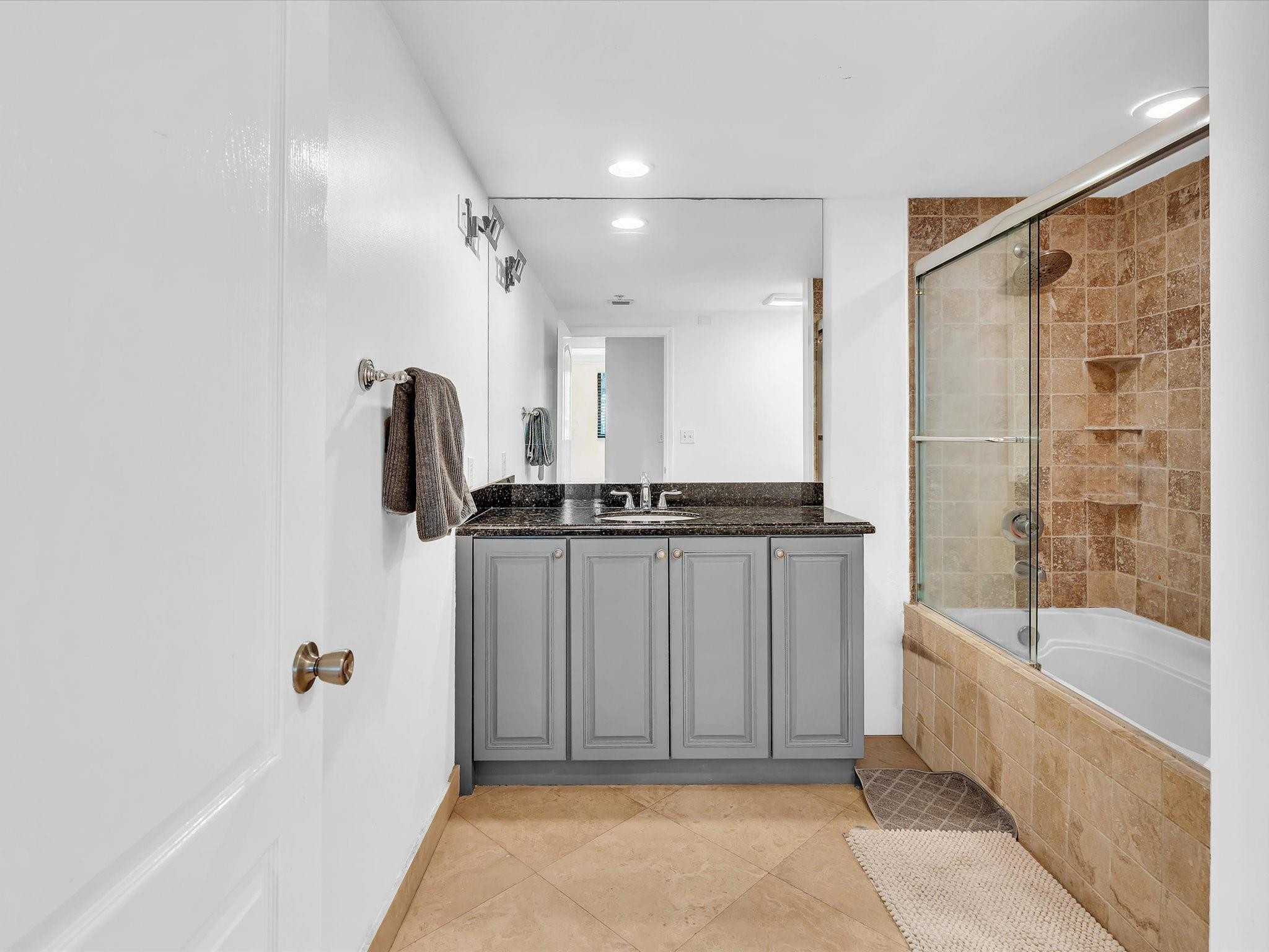 110 N Federal #505, Fort Lauderdale FL 33301