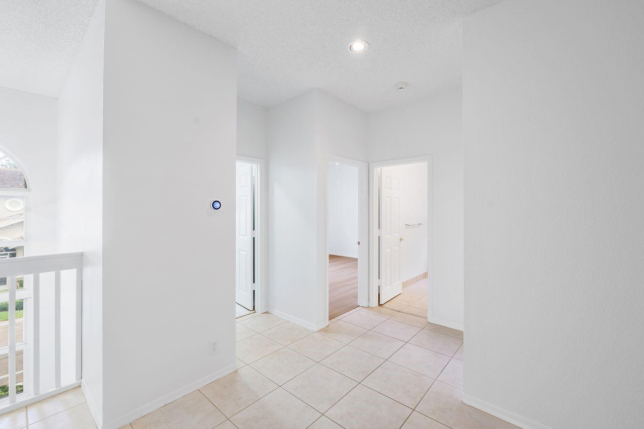 12342 NW 10th #D-9, Coral Springs FL 33071
