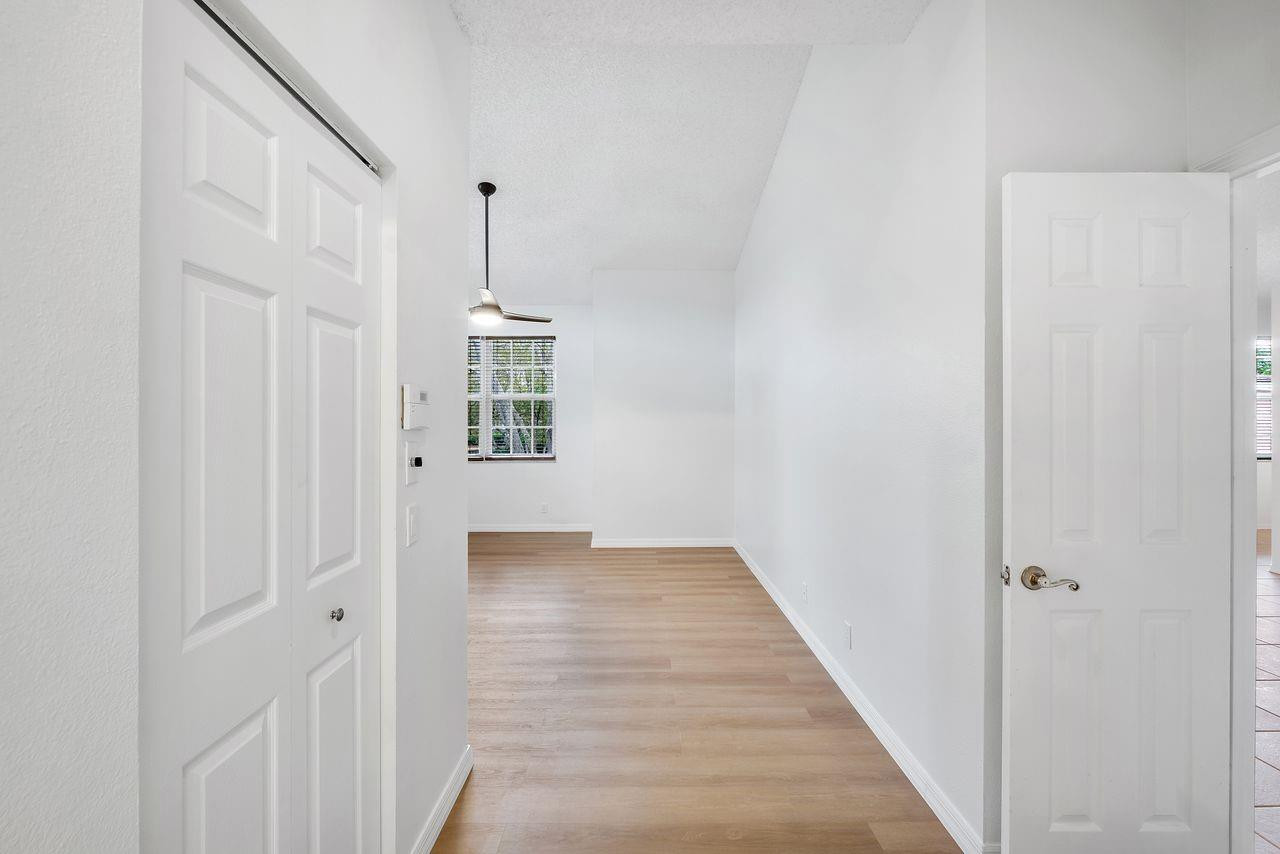 12342 NW 10th #D-9, Coral Springs FL 33071