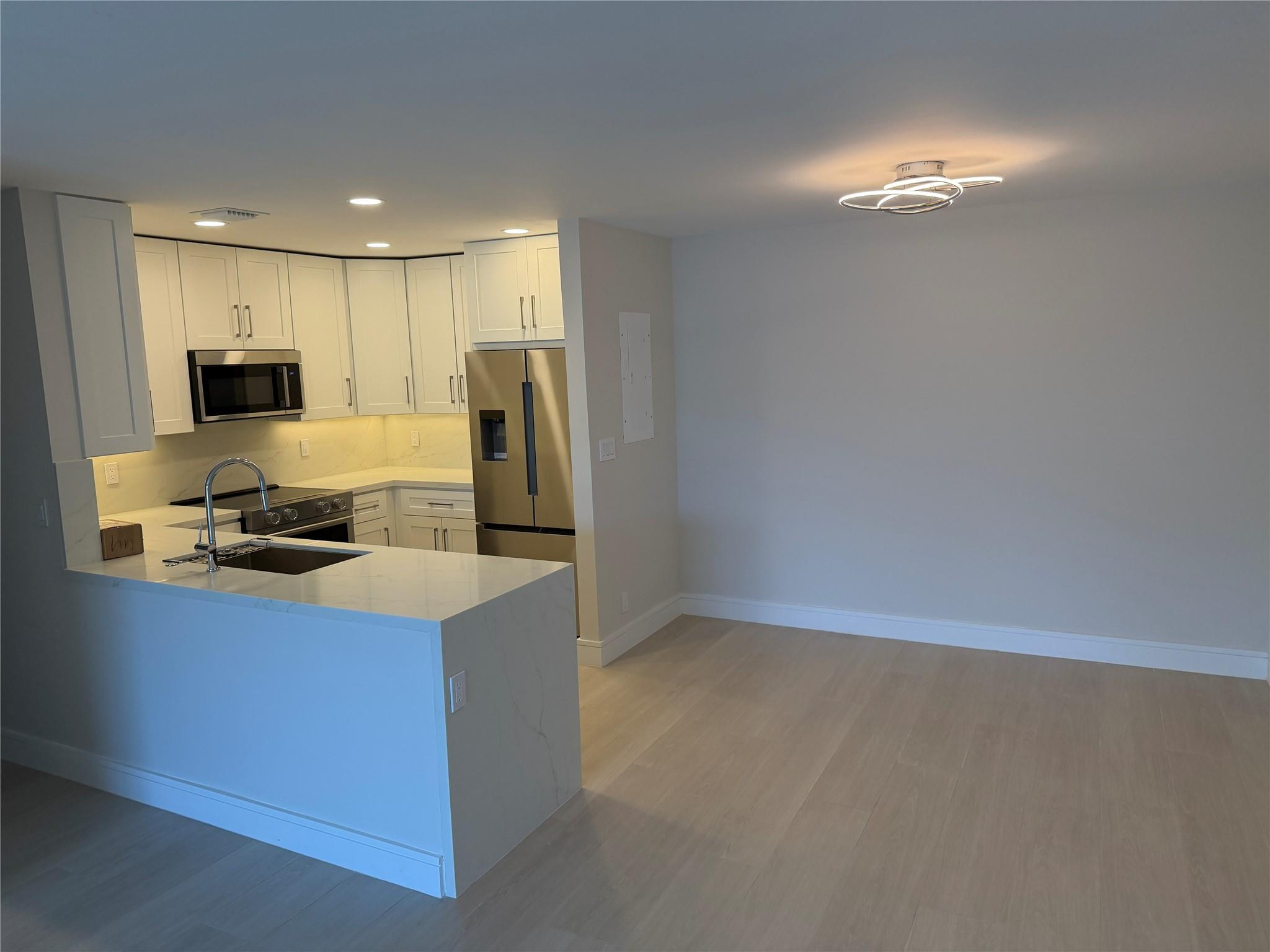 6347 Bay Club #3, Fort Lauderdale FL 33308