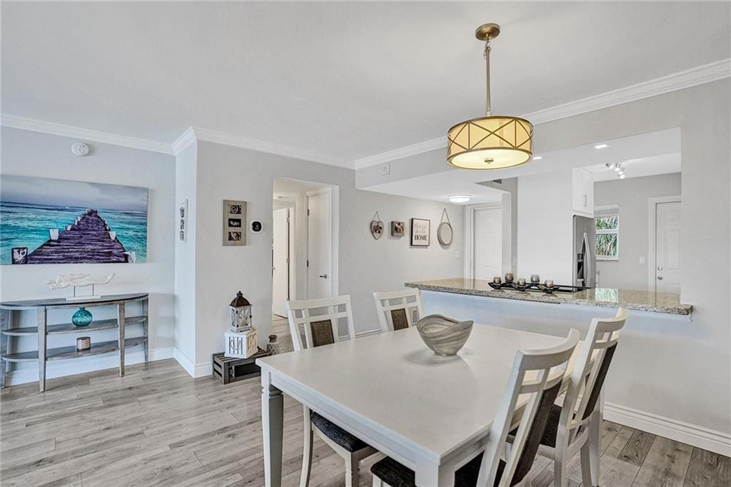 3111 NE 51st #305, Fort Lauderdale FL 33308
