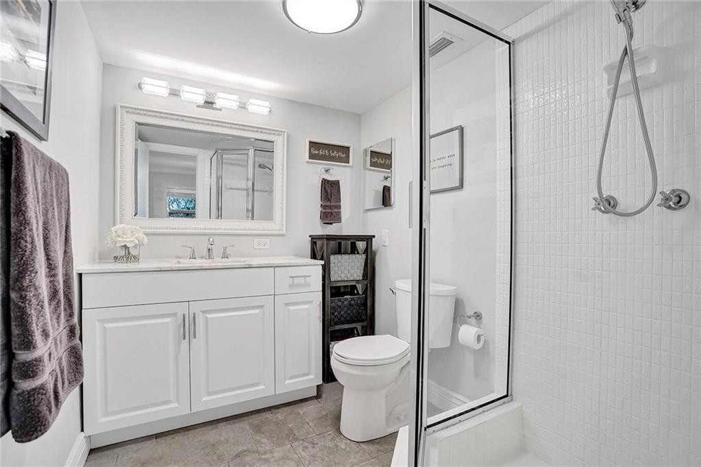 3111 NE 51st #305, Fort Lauderdale FL 33308