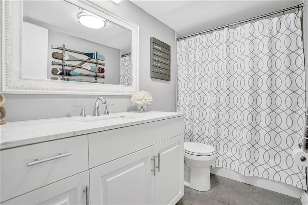 3111 NE 51st #305, Fort Lauderdale FL 33308
