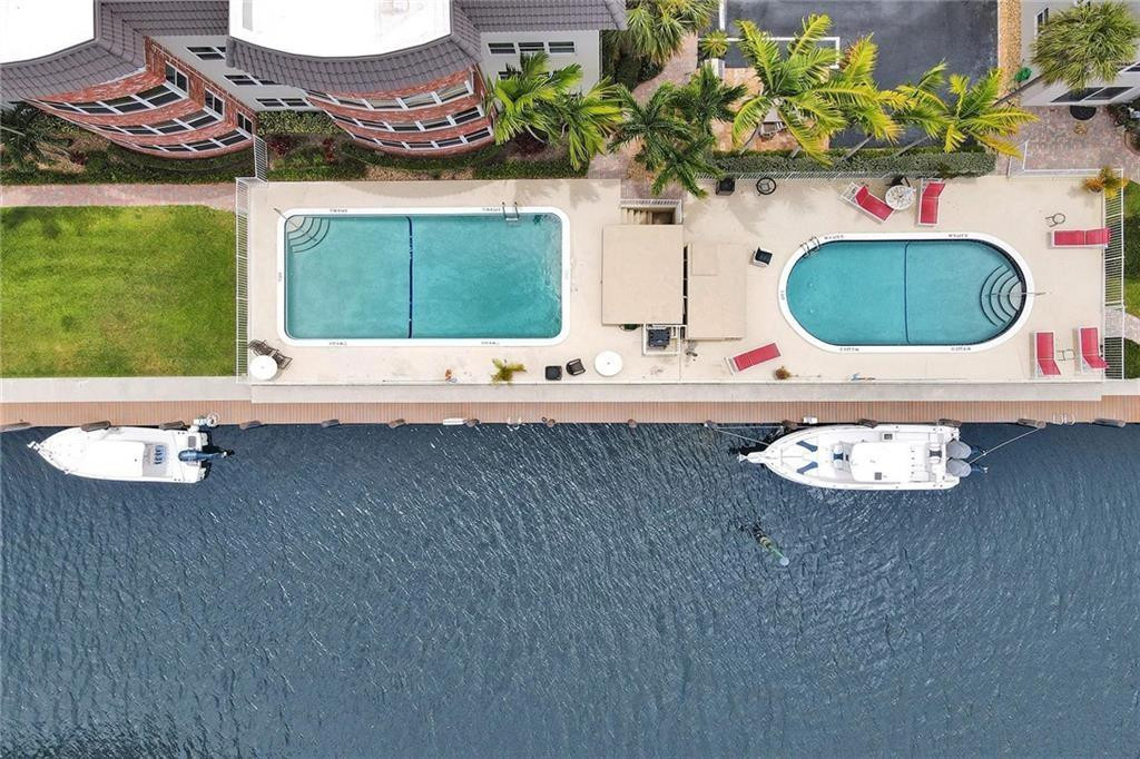3111 NE 51st #305, Fort Lauderdale FL 33308