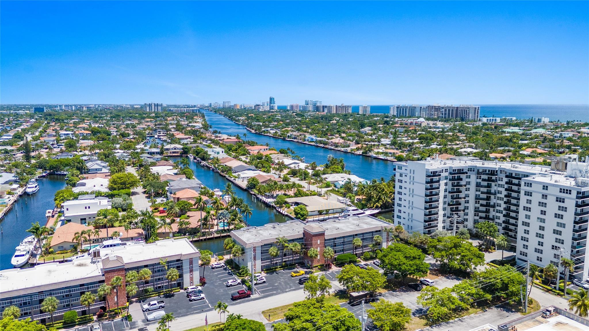3111 NE 51st #305, Fort Lauderdale FL 33308