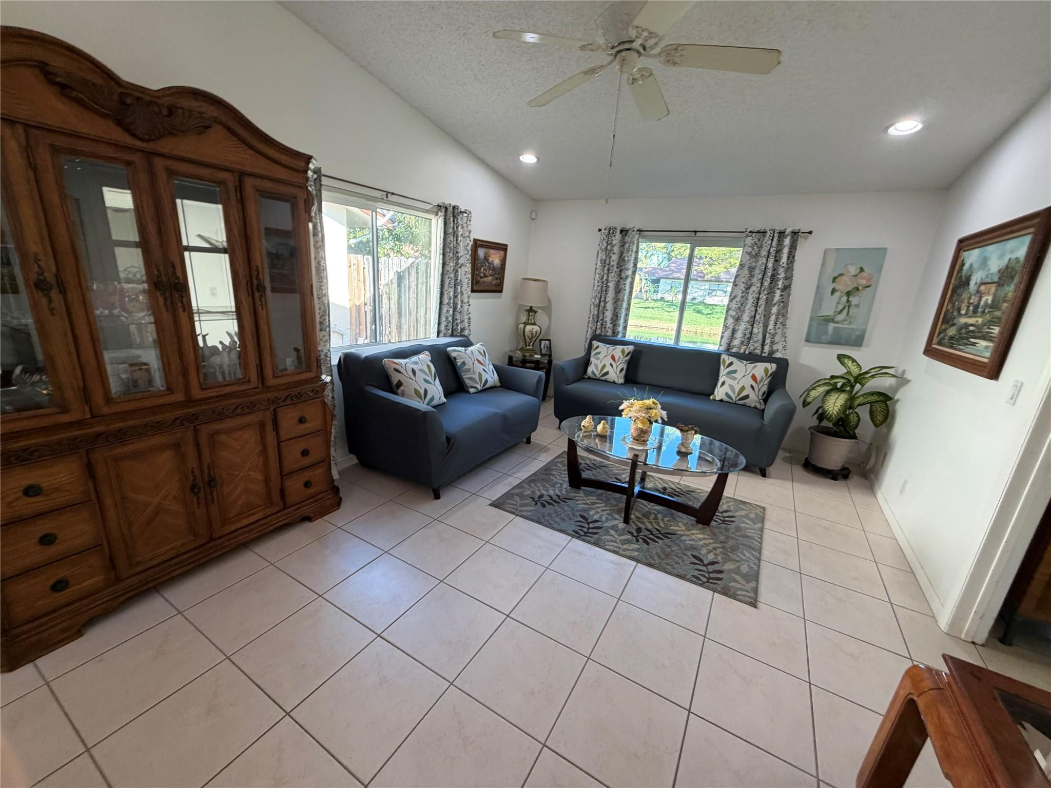 6711 S Parkway #2-10, Margate FL 33068