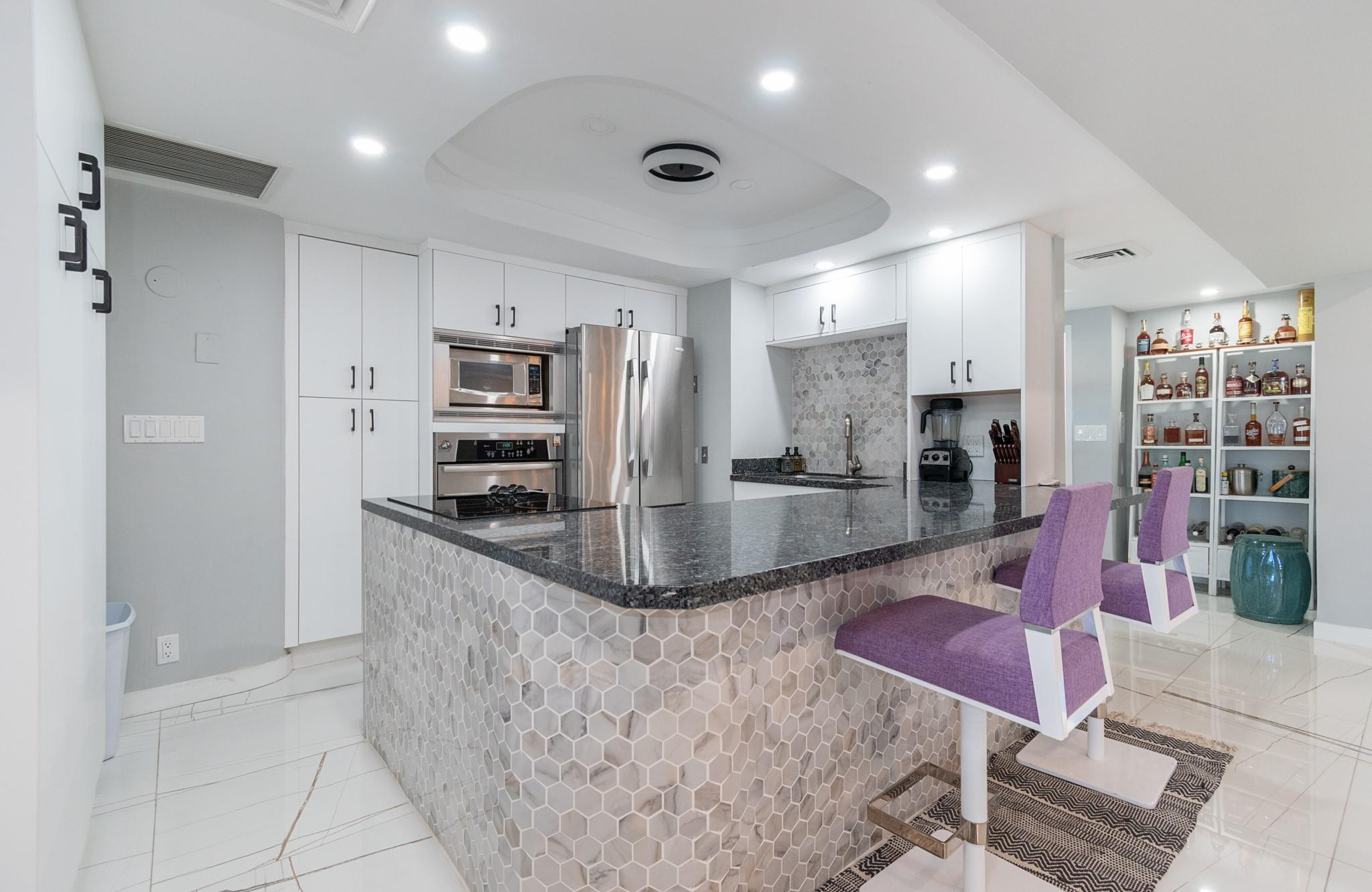 333 Sunset #105, Fort Lauderdale FL 33301