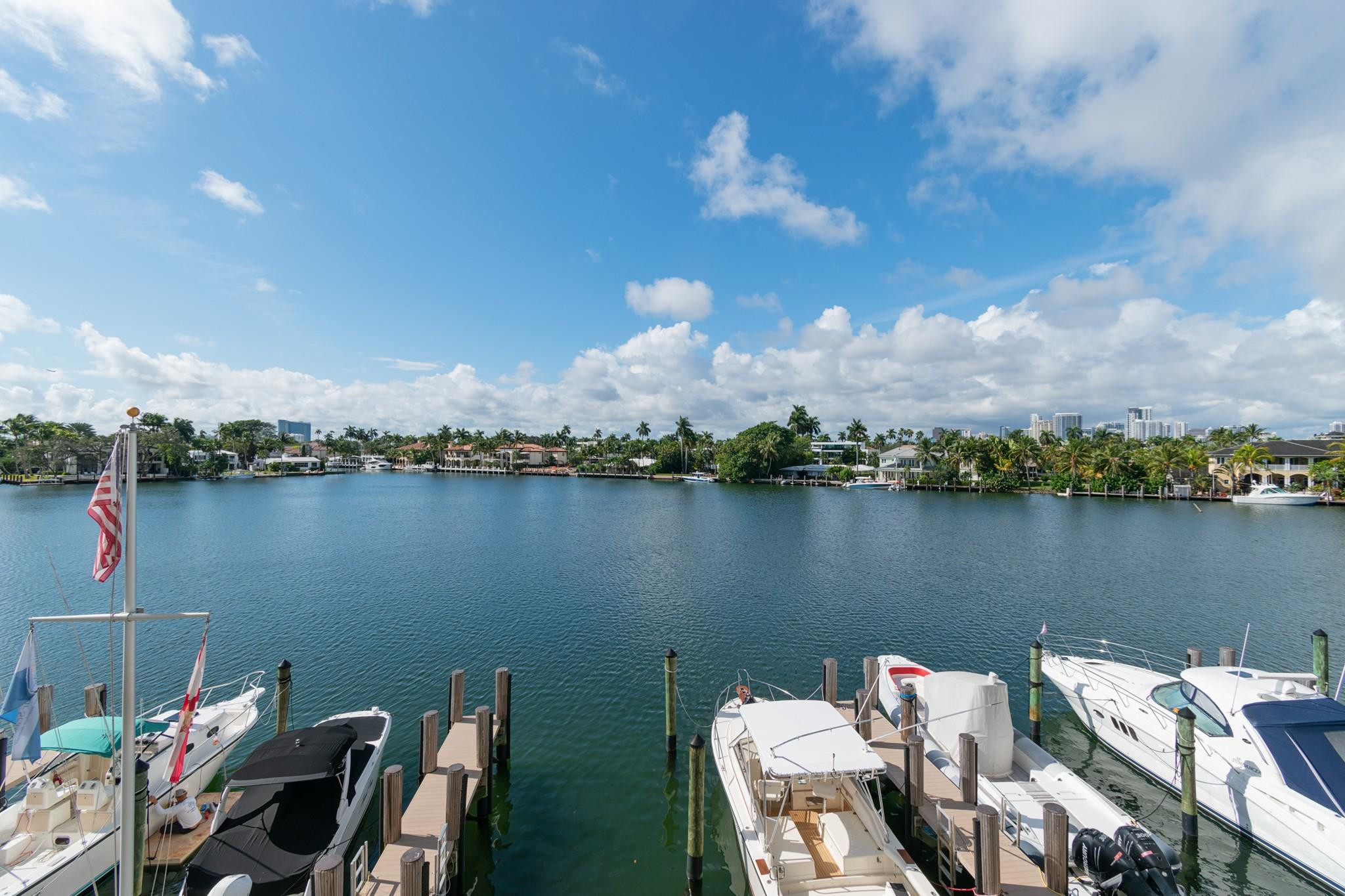 333 Sunset #105, Fort Lauderdale FL 33301