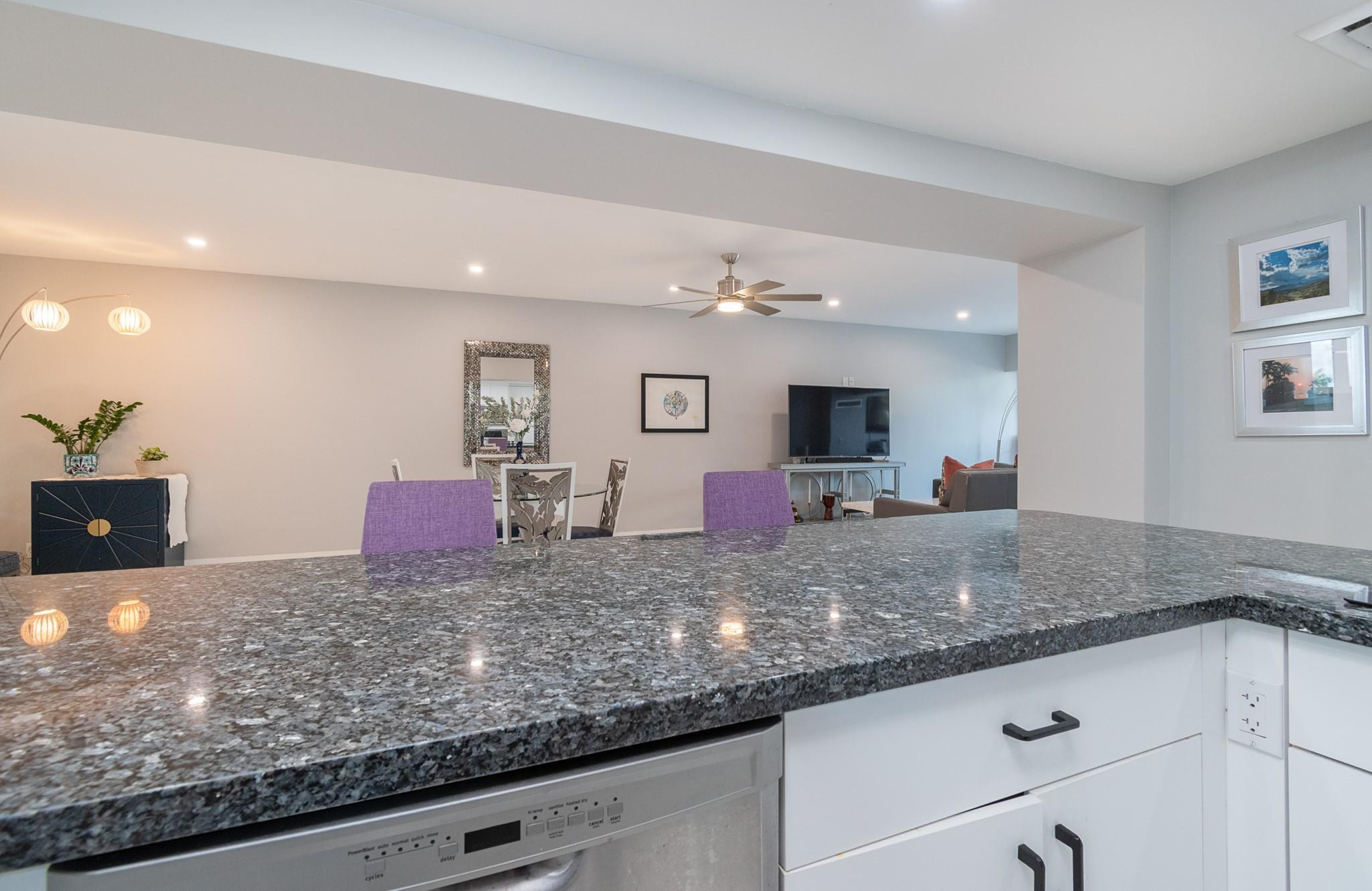 333 Sunset #105, Fort Lauderdale FL 33301