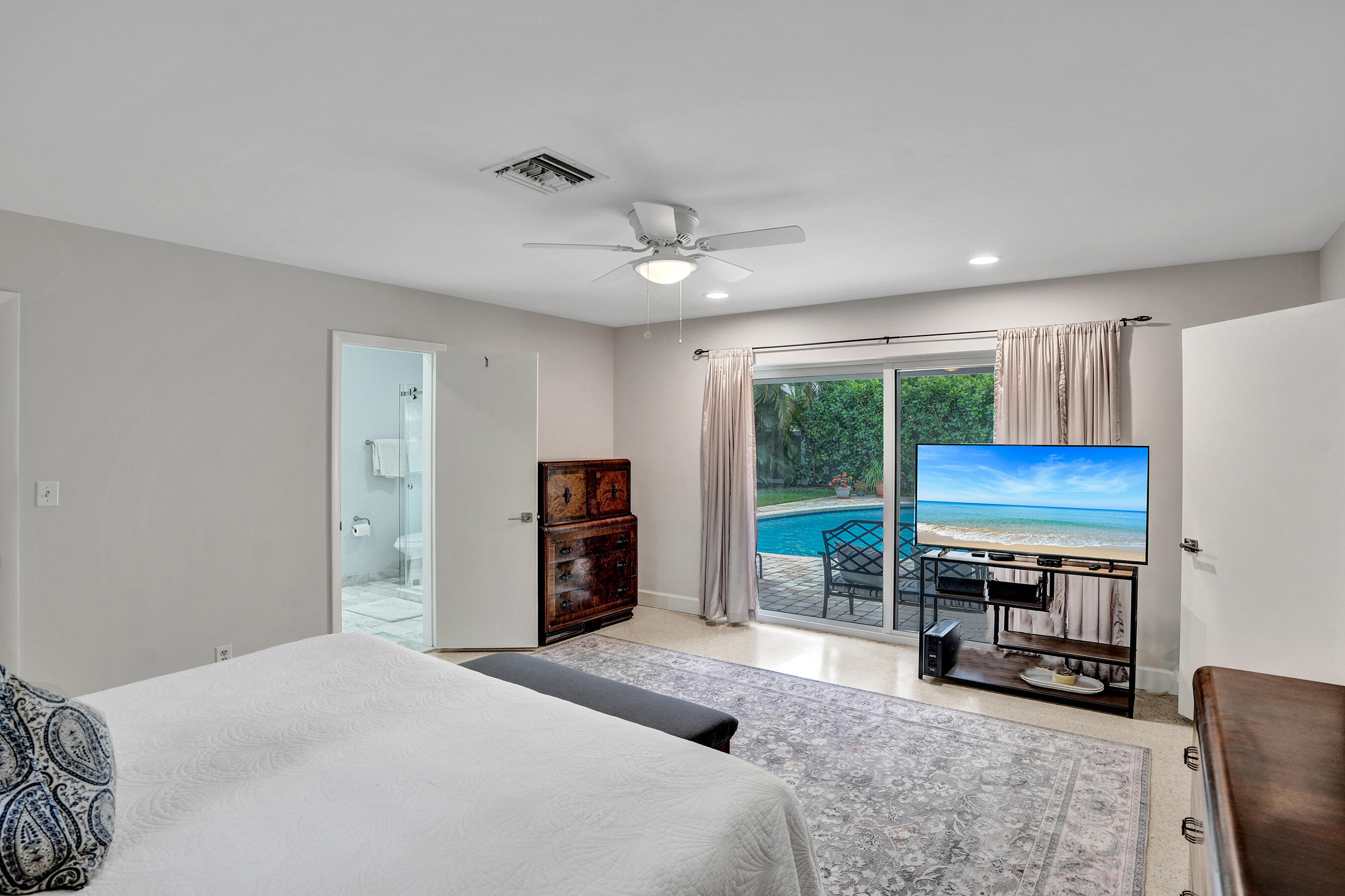 4820 NE 27, Fort Lauderdale FL 33308